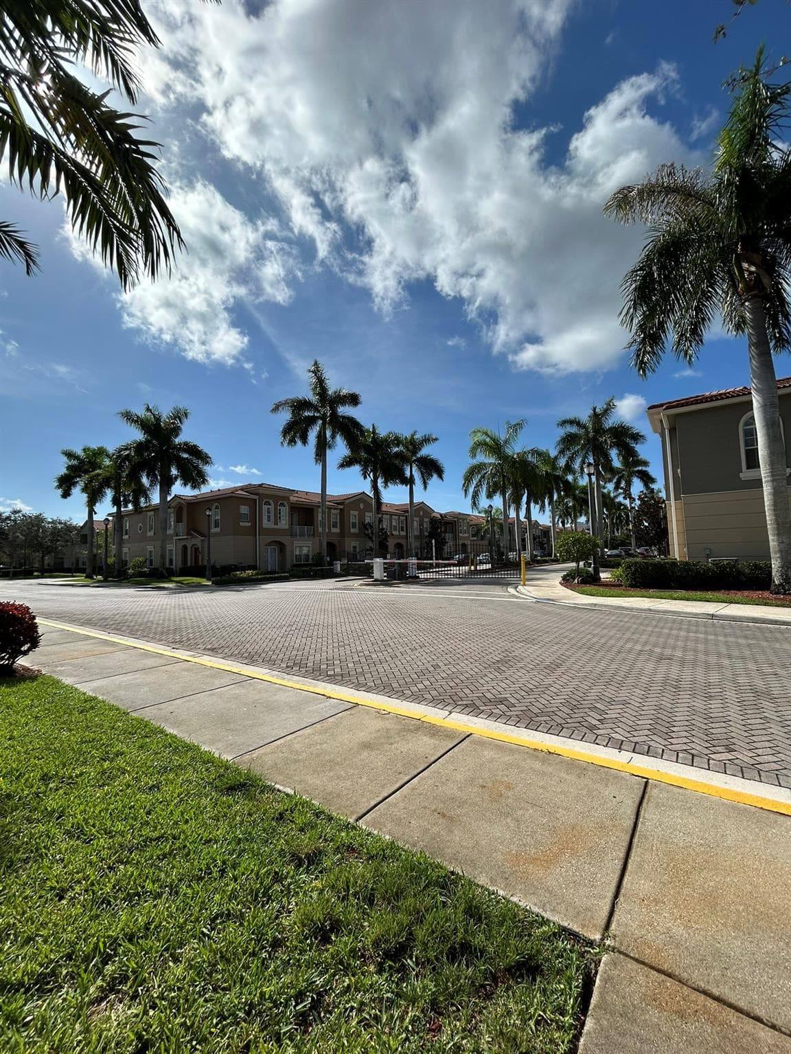 9065 Plymouth Place 9065, Tamarac, FL 33321 — photo 16 of 18