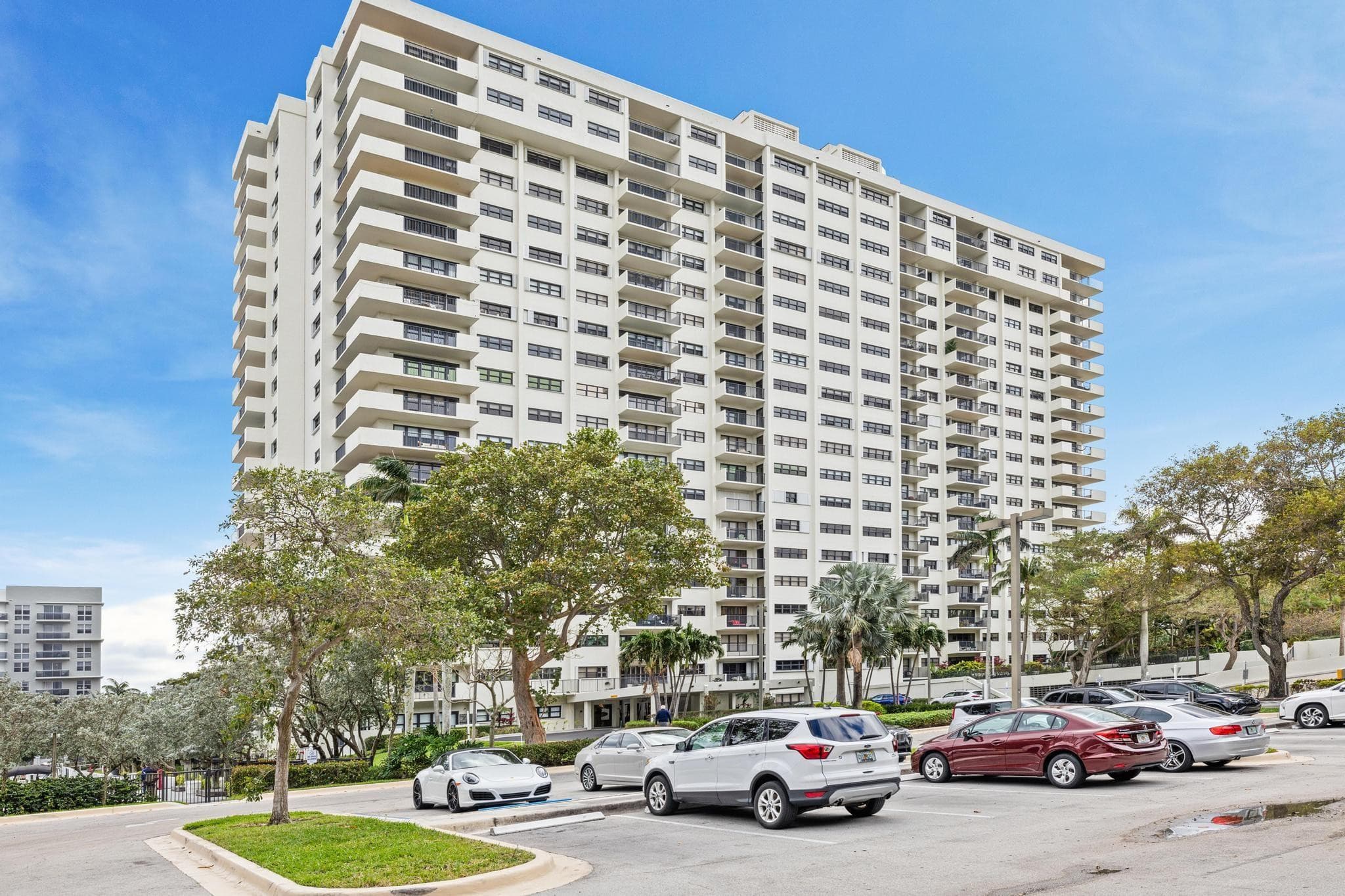 3200 Port Royale Drive 1208, Fort Lauderdale, FL 33308 — photo 1 of 27