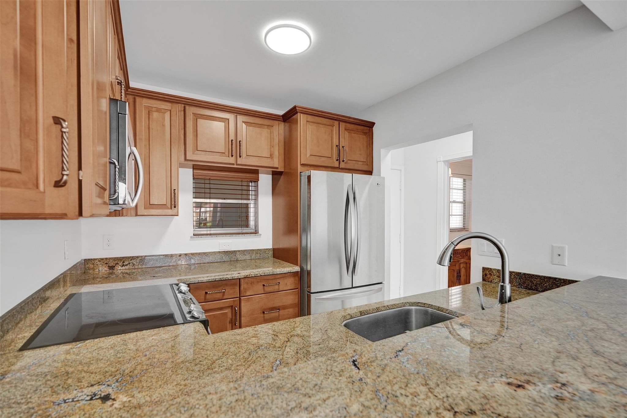 2201 SE 9th Street 106, Pompano Beach, FL 33062 — photo 13 of 66