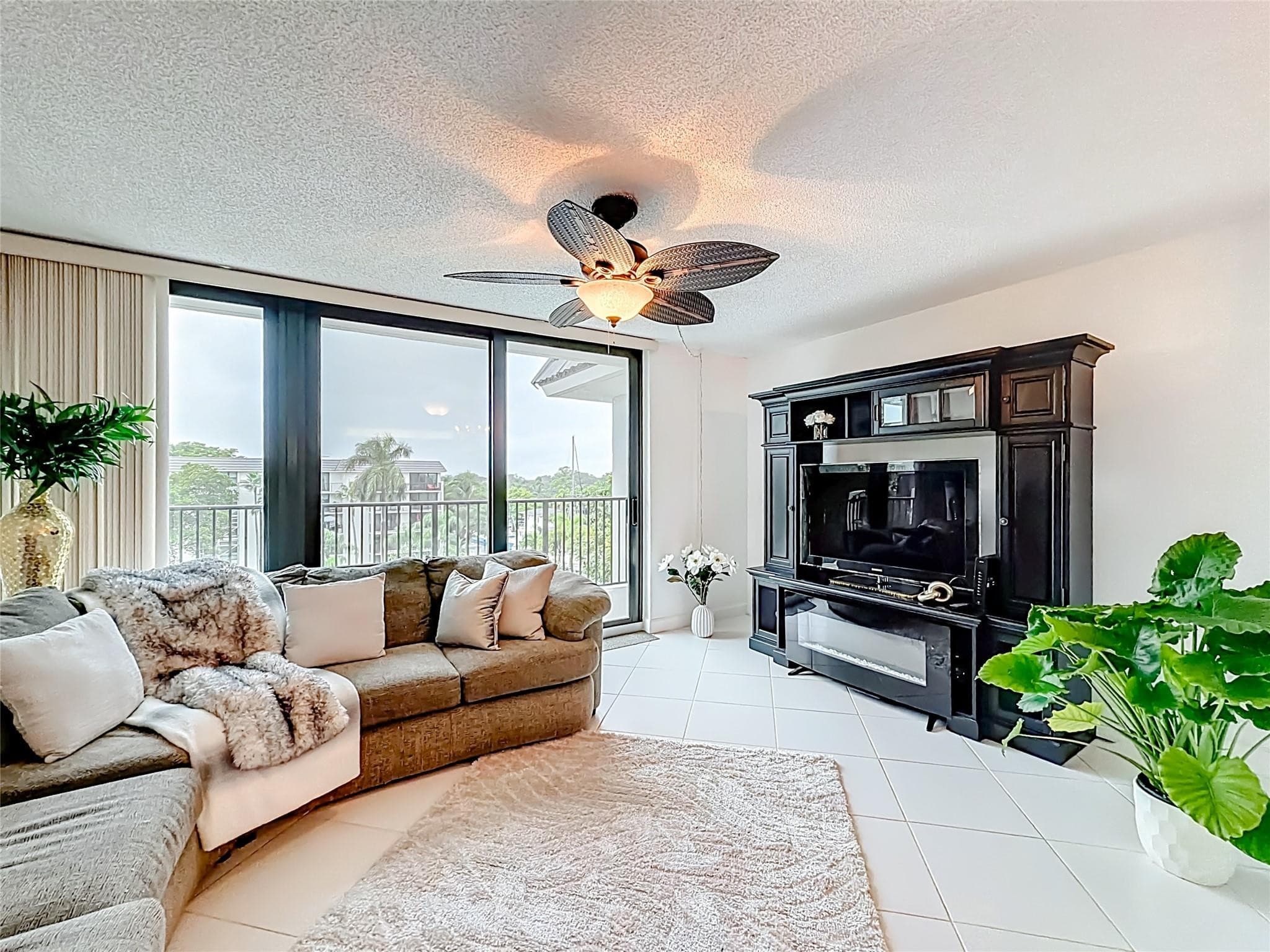 1101 River Reach Drive 502, Fort Lauderdale, FL 33315 — photo 4 of 49