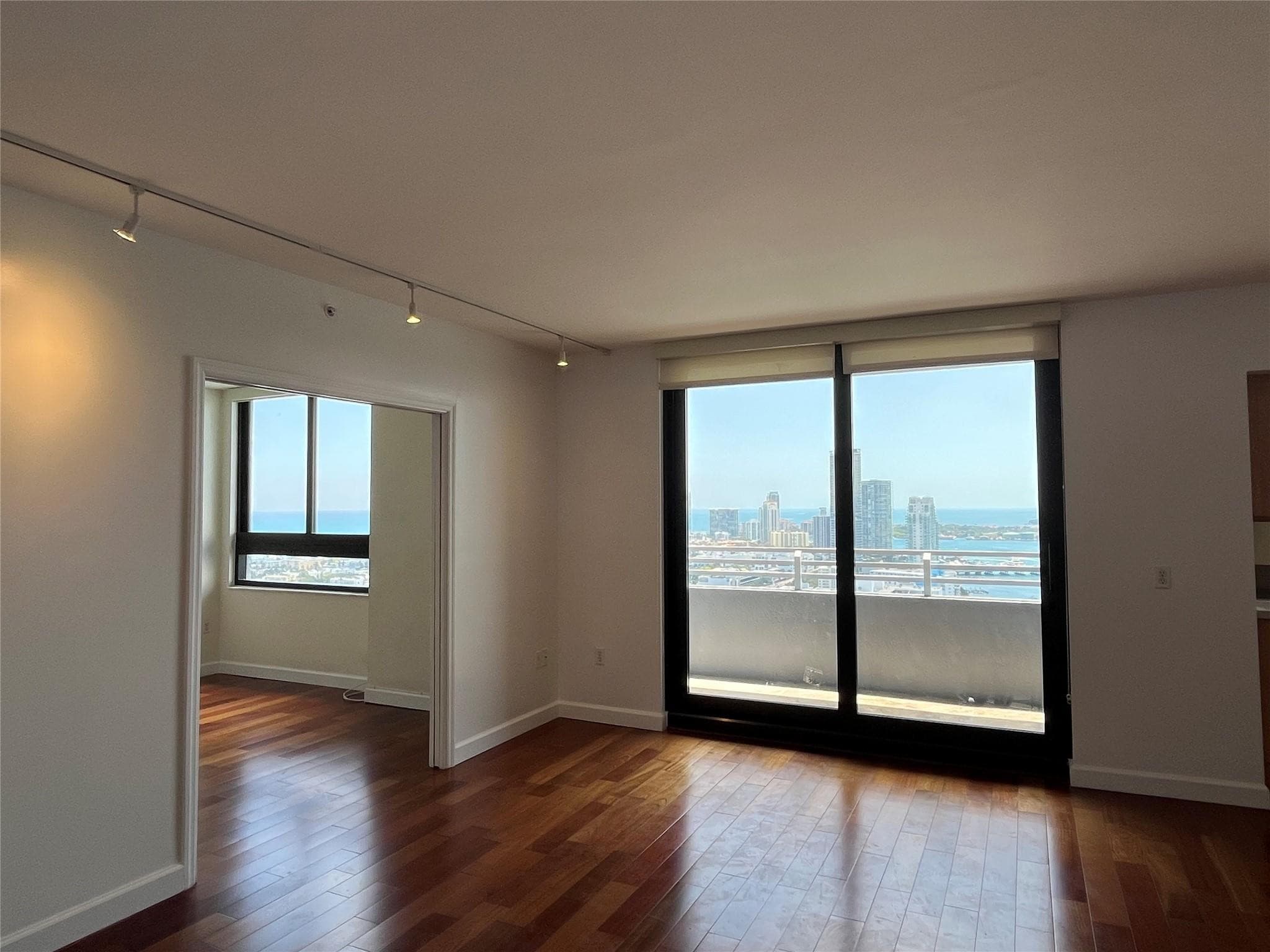 1330 West Avenue 3404, Miami Beach, FL 33139 — photo 11 of 39