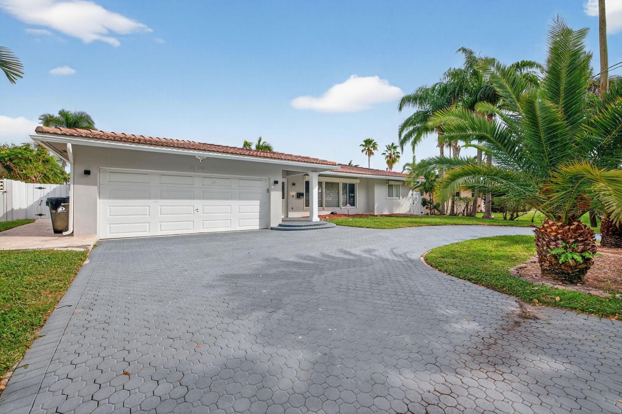 5950 NE 28th Avenue, Fort Lauderdale, FL 33308 — photo 6 of 83