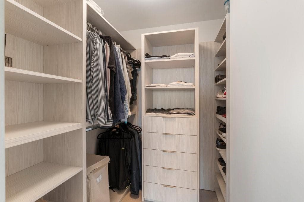2030 S Ocean Drive 1407, Hallandale Beach, FL 33009 — photo 18 of 43