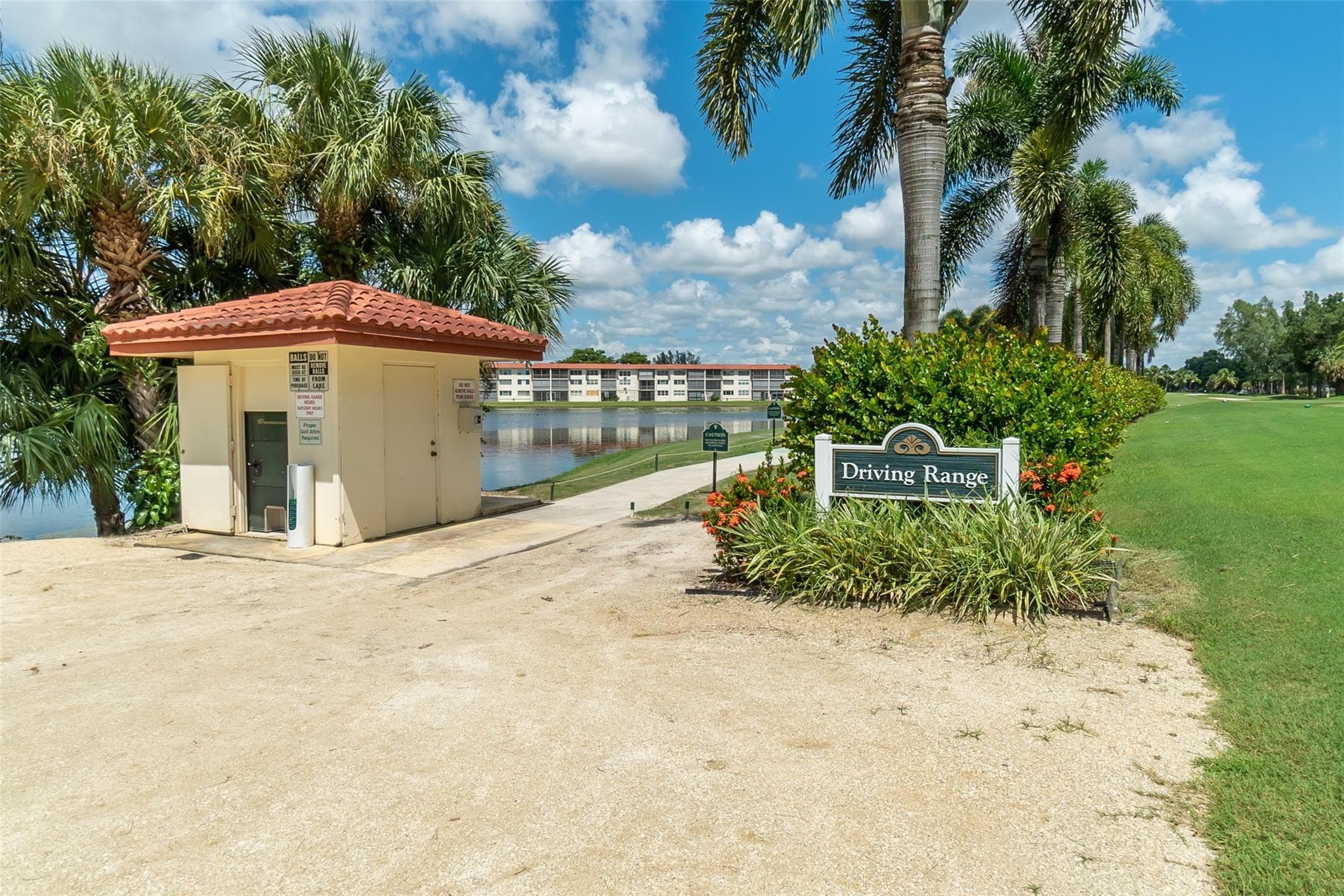 8940 S Hollybrook Boulevard 307, Pembroke Pines, FL 33025 — photo 32 of 85