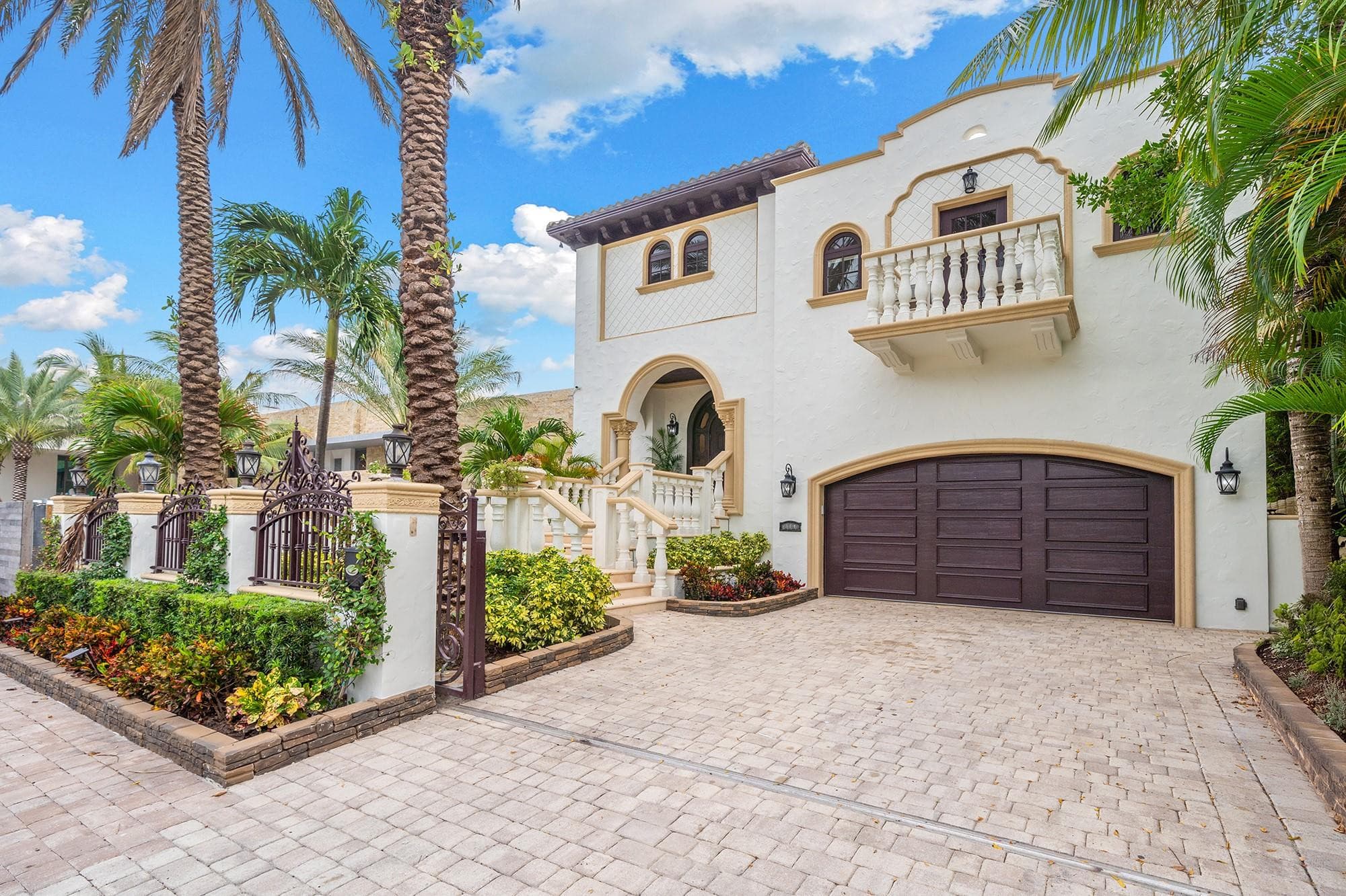 2760 N Atlantic Boulevard, Fort Lauderdale, FL 33308 — photo 2 of 55