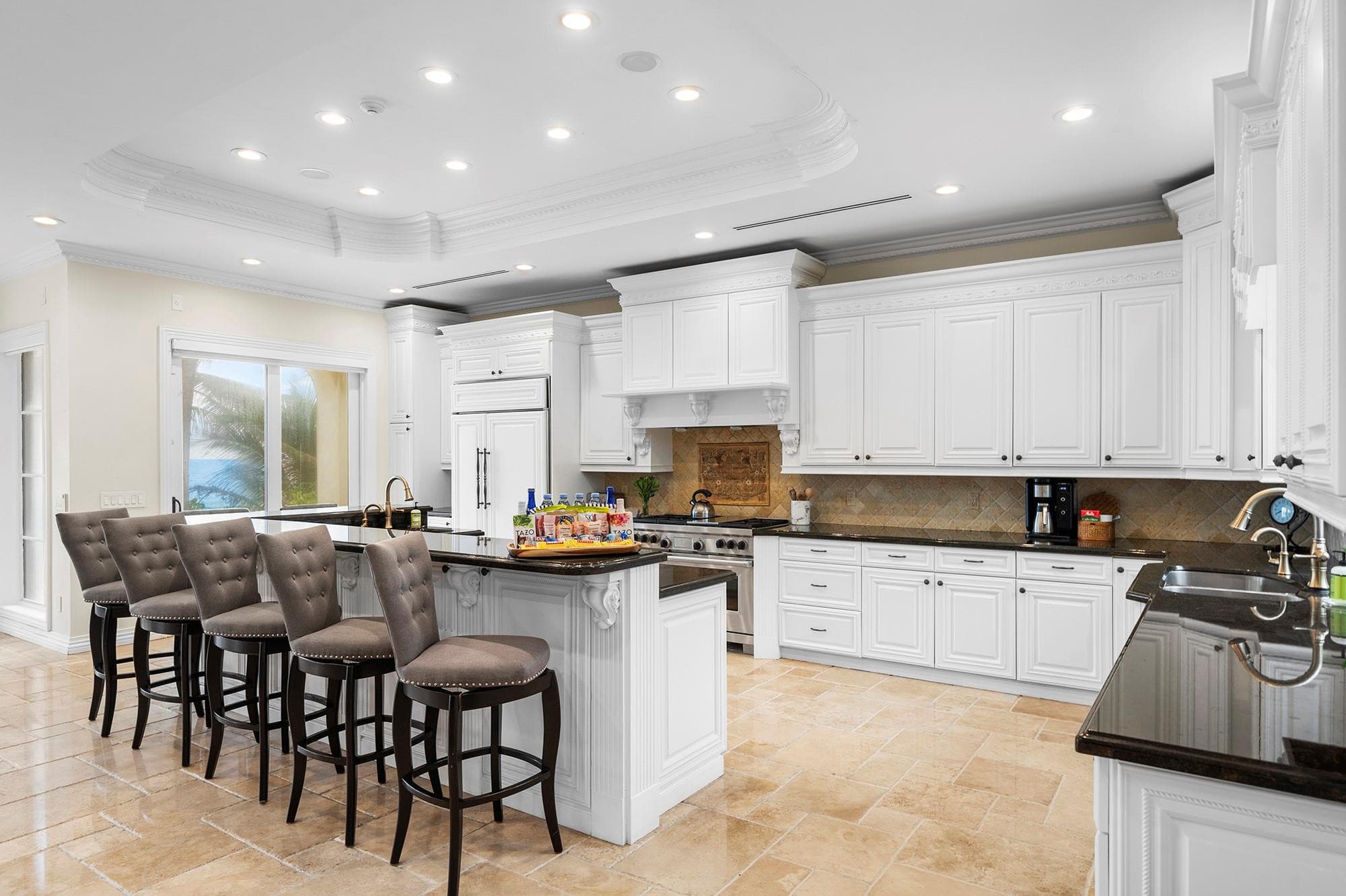 2760 N Atlantic Boulevard, Fort Lauderdale, FL 33308 — photo 13 of 55
