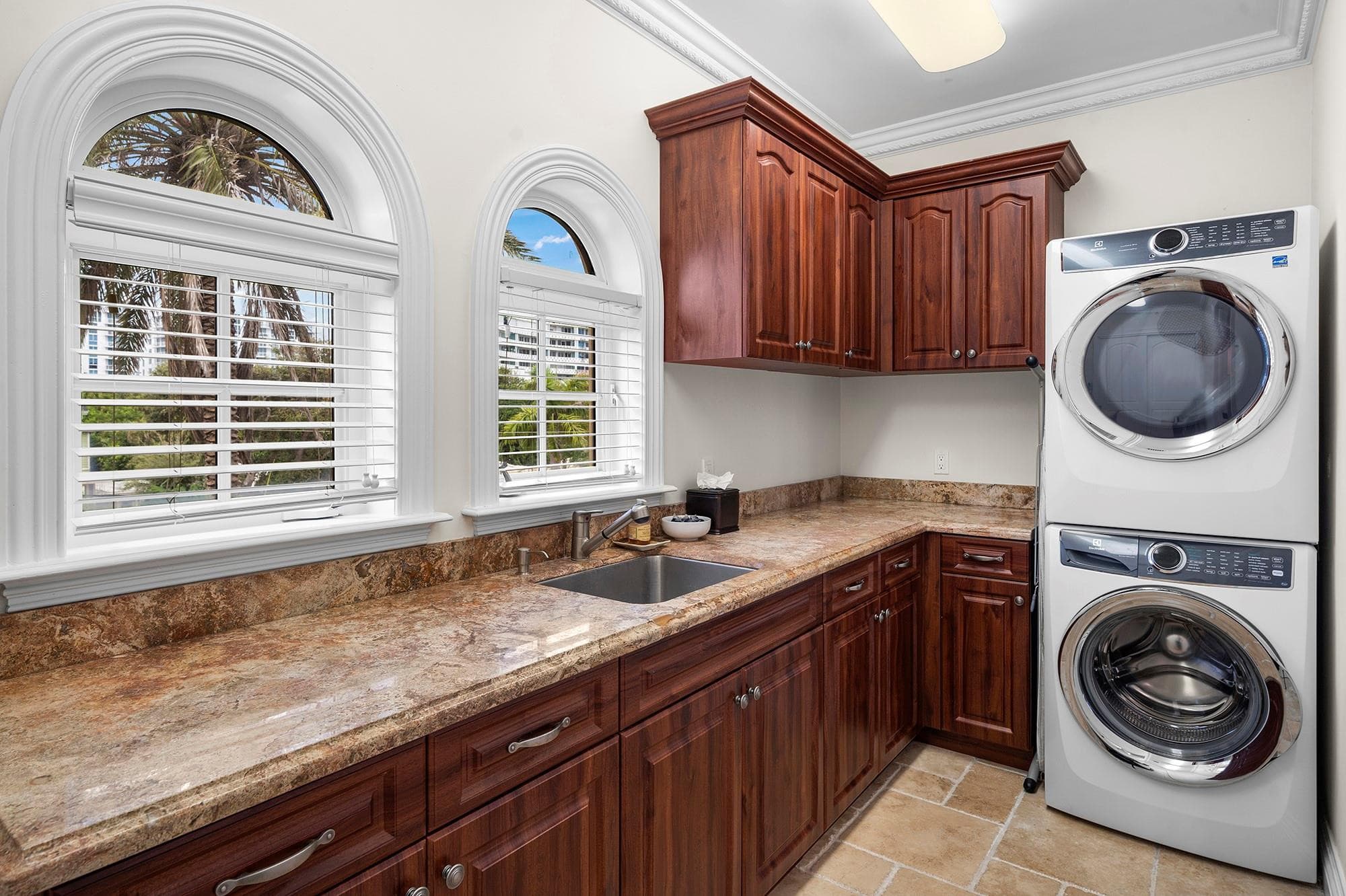 2760 N Atlantic Boulevard, Fort Lauderdale, FL 33308 — photo 48 of 55