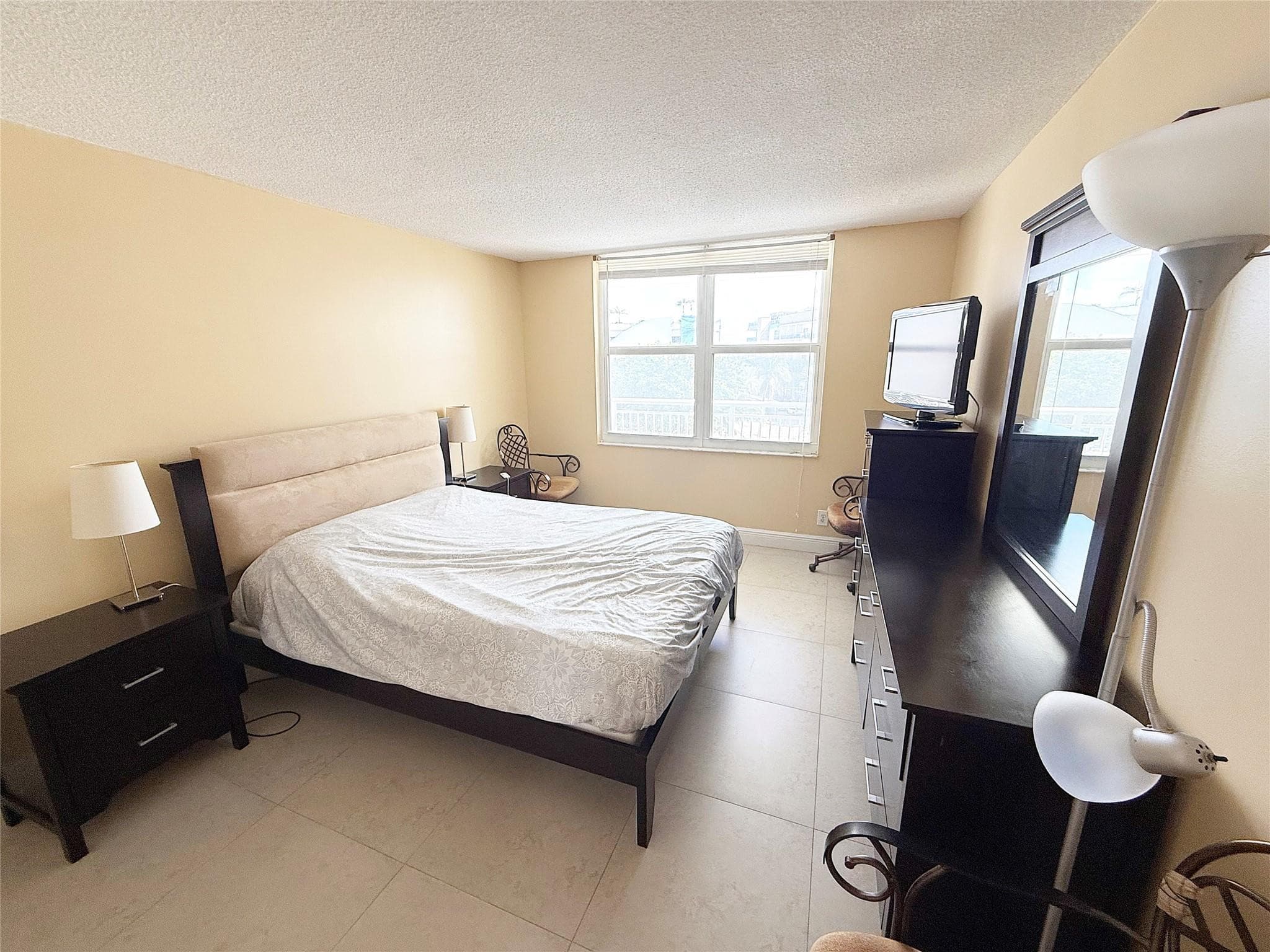 201 N Ocean Boulevard 506, Pompano Beach, FL 33062 — photo 11 of 23