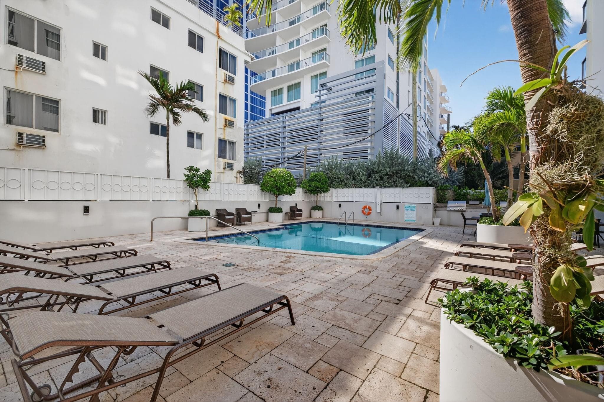 209 N Fort Lauderdale Beach Boulevard 7d, Fort Lauderdale, FL 33304 — photo 35 of 47