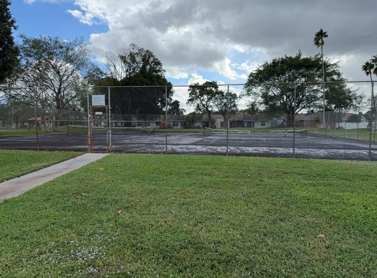 5515 Lakewood Circle 125, Pompano Beach, FL 33063 — photo 5 of 8