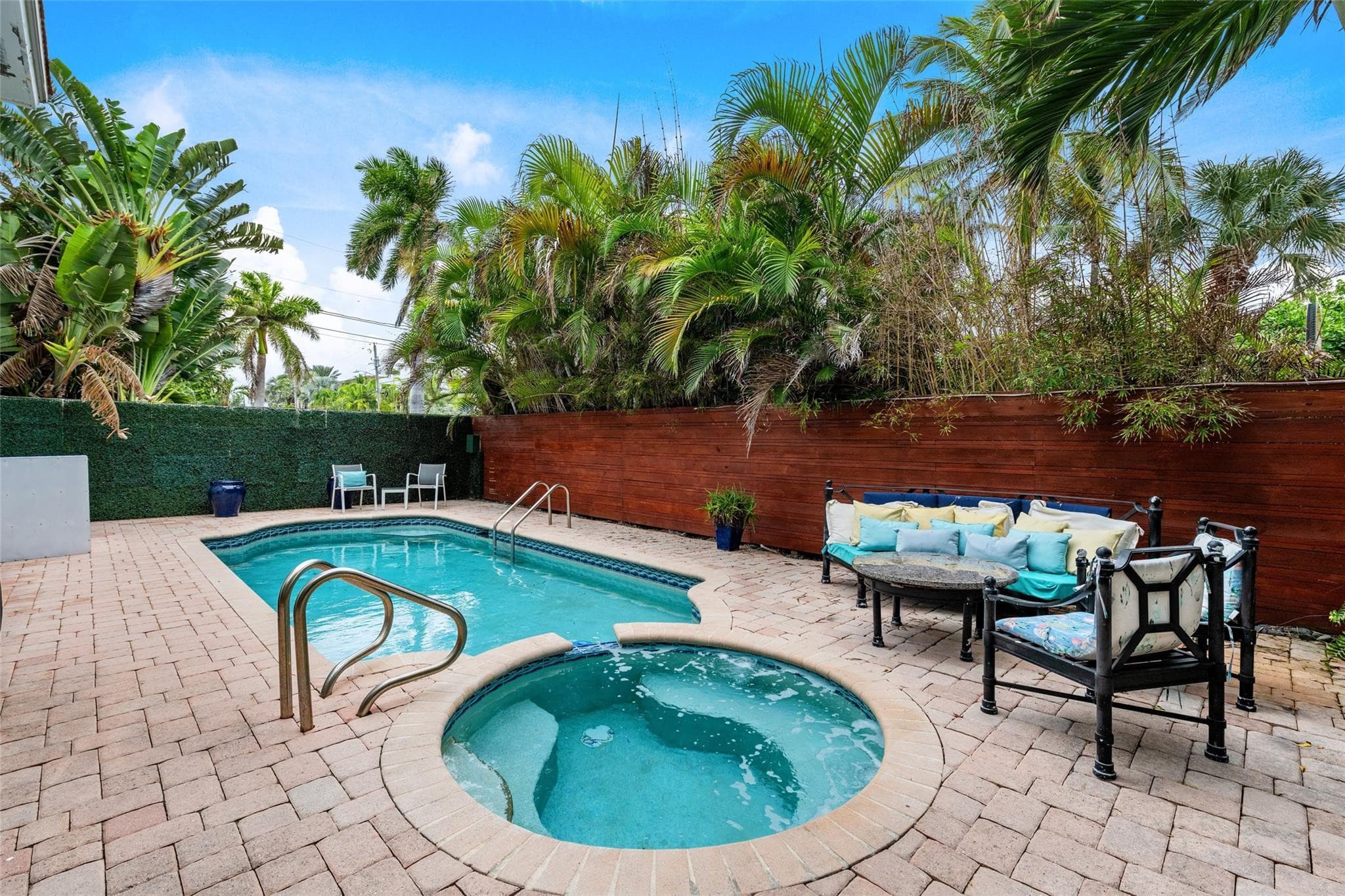 2301 N Atlantic Boulevard, Fort Lauderdale, FL 33305 — photo 12 of 34