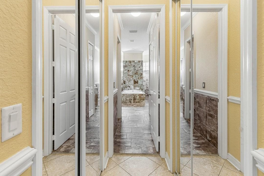 2081 SW Bayshore Boulevard, Port St. Lucie, FL 34984 — photo 20 of 62