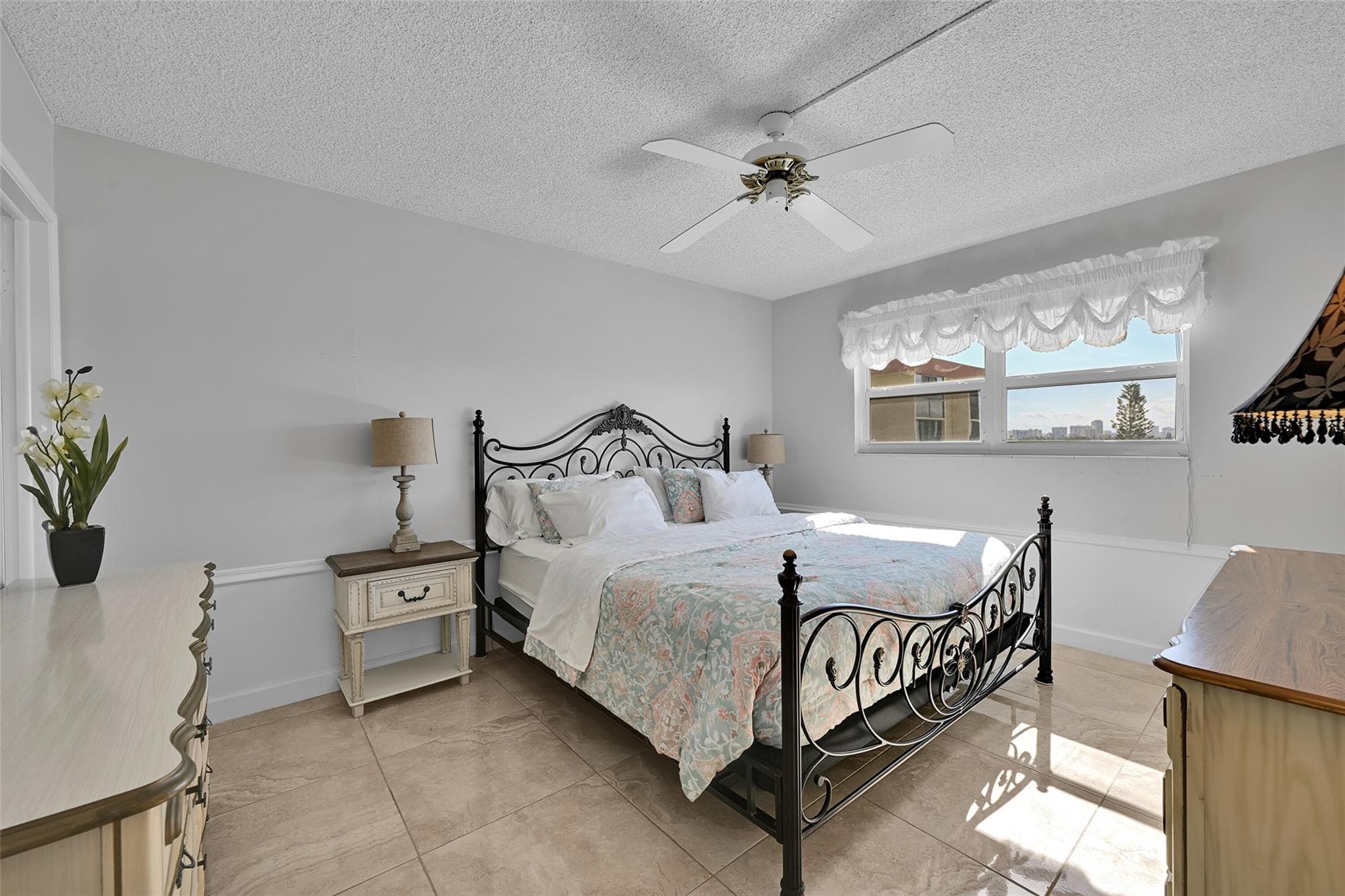 2350 NE 14th Street Causeway 609, Pompano Beach, FL 33062 — photo 17 of 42