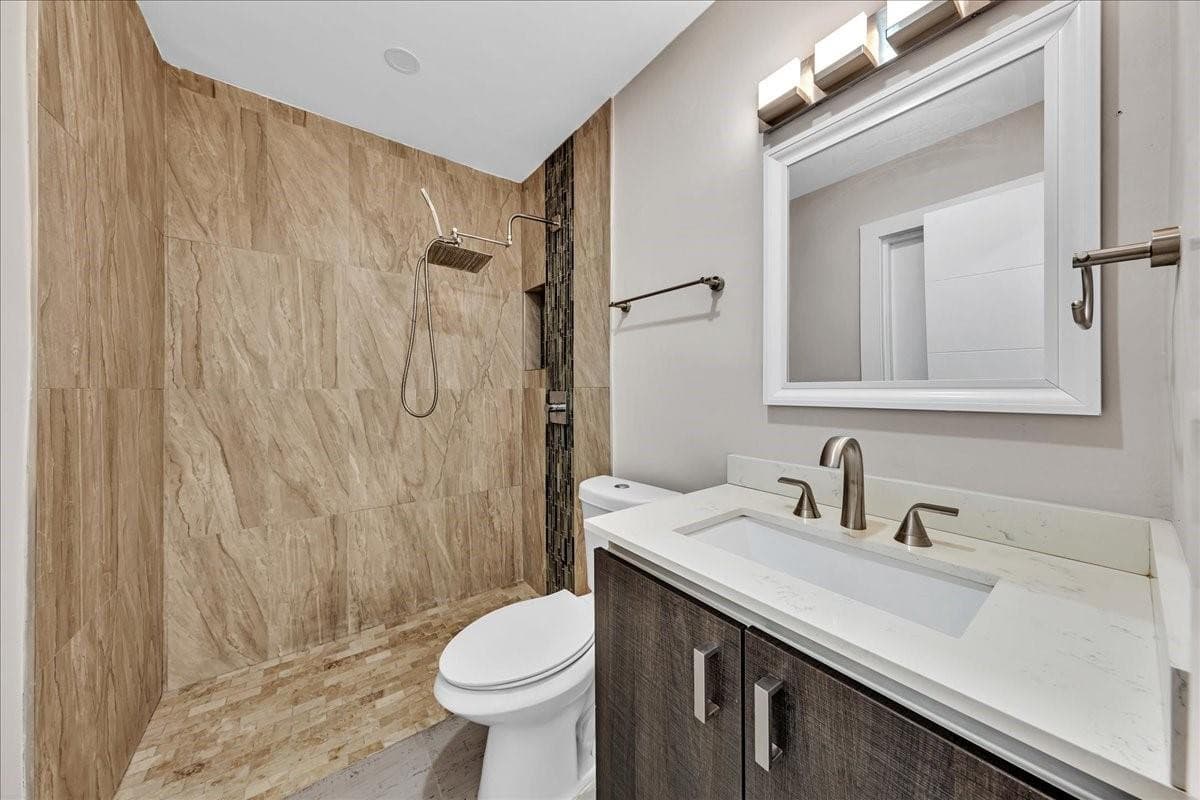 1004 Johnson Street, Hollywood, FL 33019 — photo 35 of 48