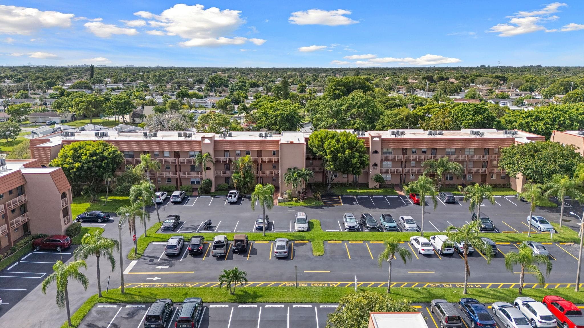 9660 Sunrise Lakes Boulevard 208, Sunrise, FL 33322 — photo 5 of 21