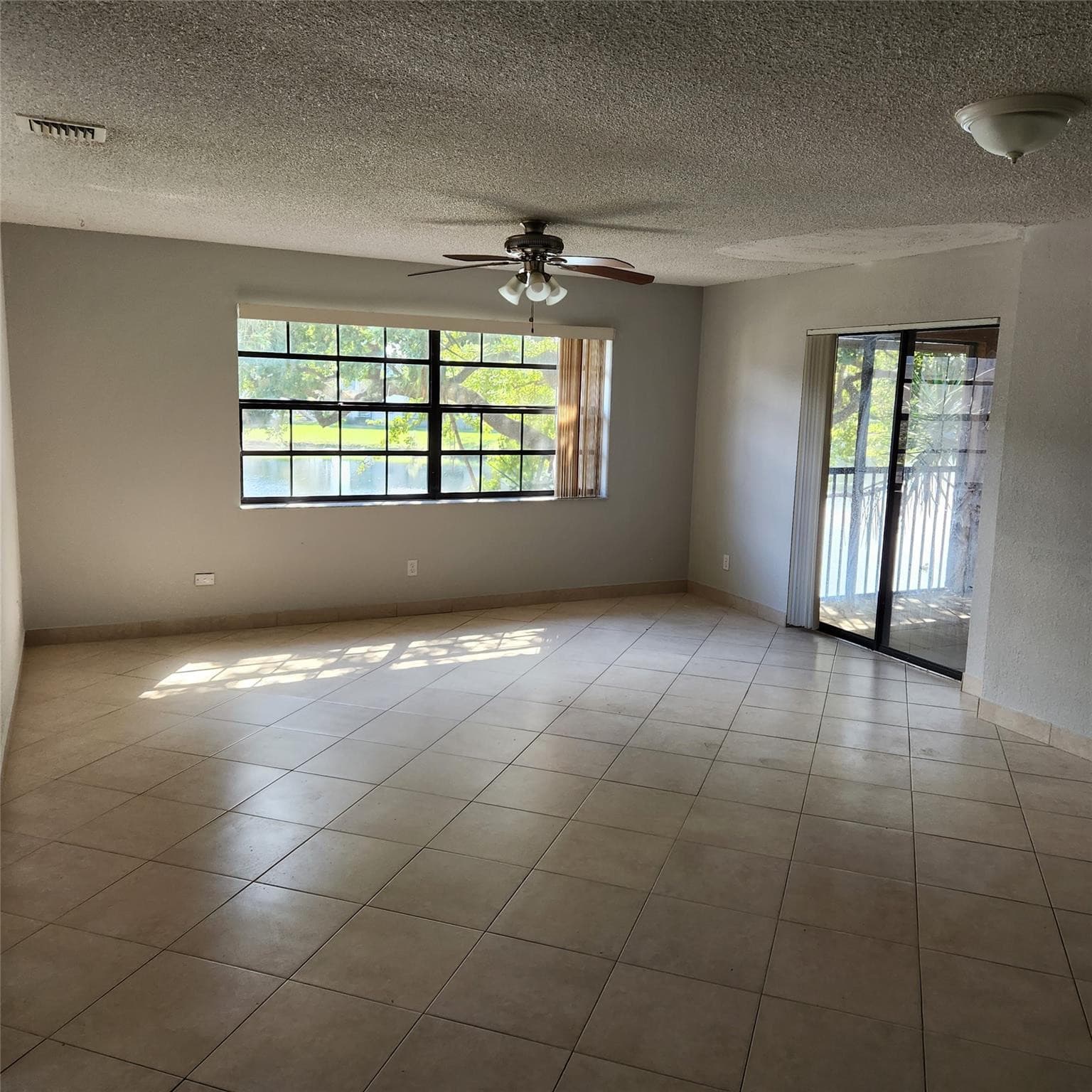 3634 NW 95th Terrace 3634, Sunrise, FL 33351 — photo 7 of 14