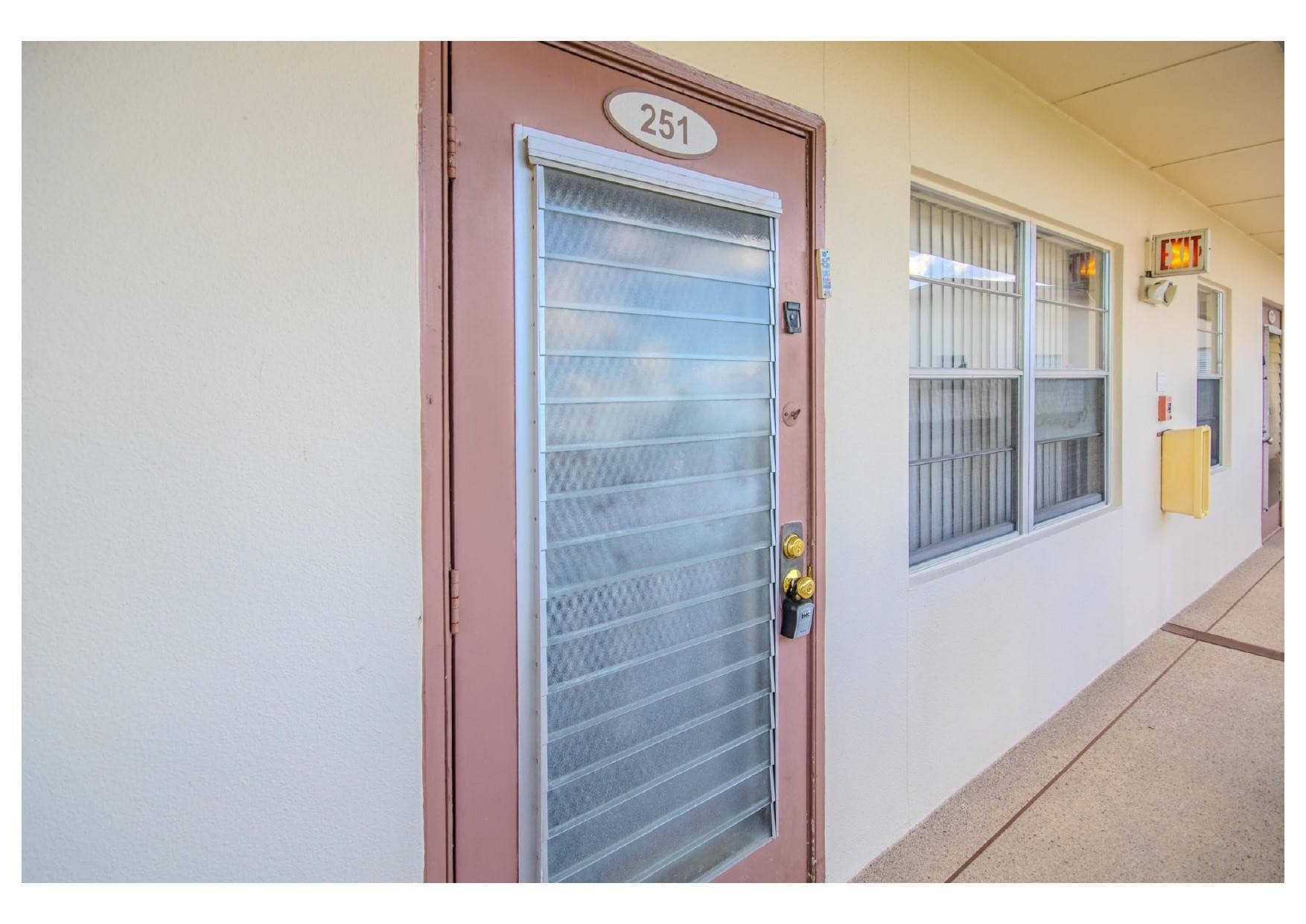 251 Preston F 251, Boca Raton, FL 33434 — photo 3 of 32