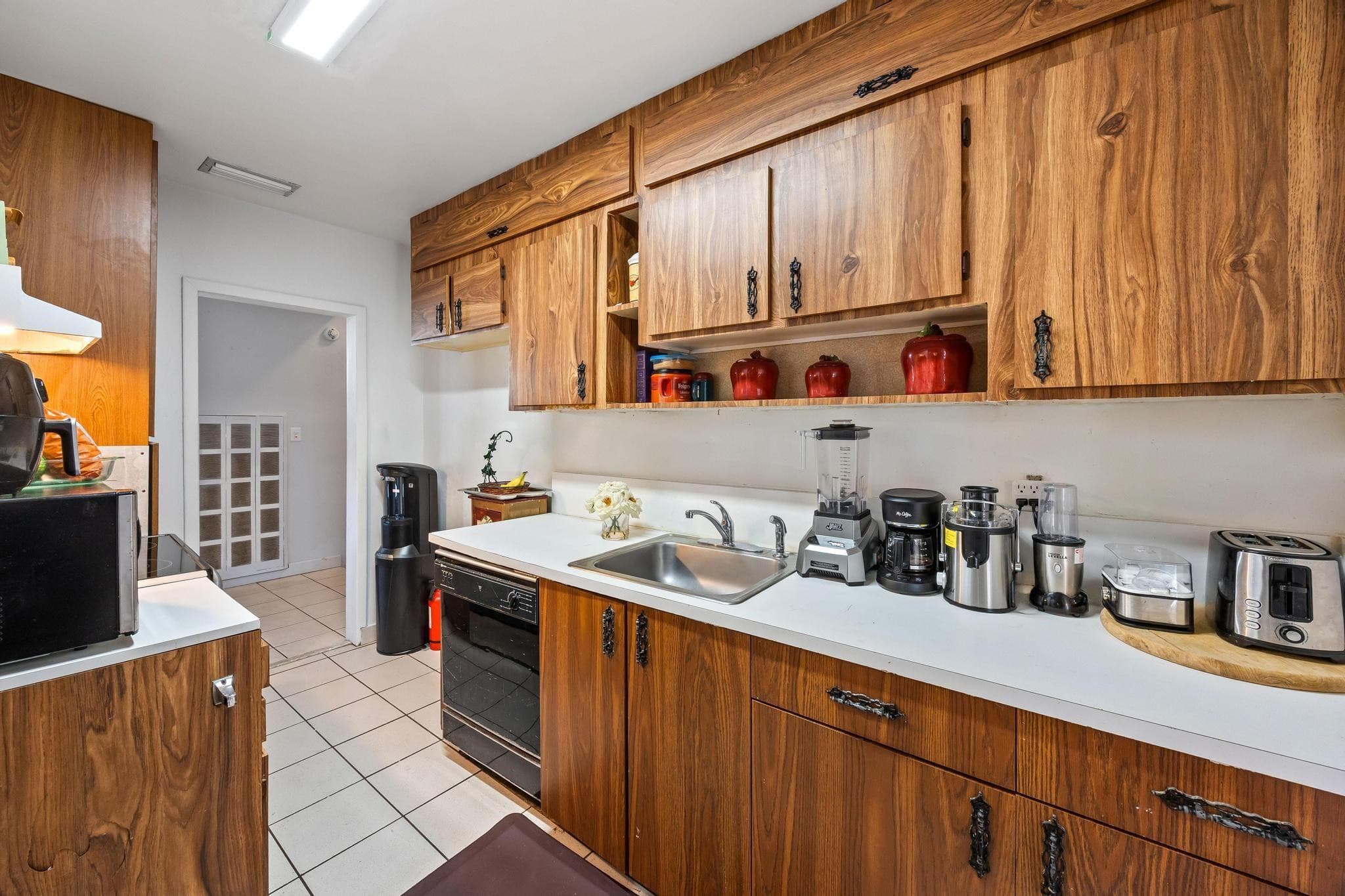 20335 NE 13th Court, Miami, FL 33179 — photo 7 of 43