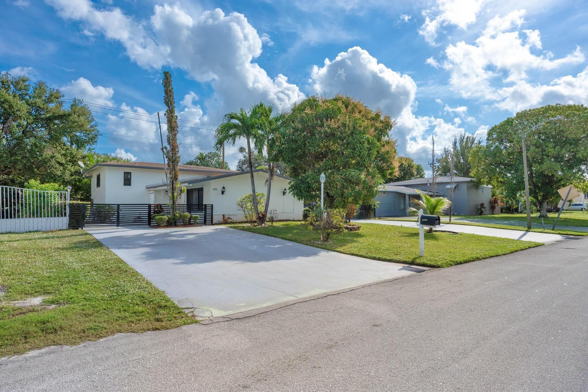 20335 NE 13th Court, Miami, FL 33179 — photo 42 of 43