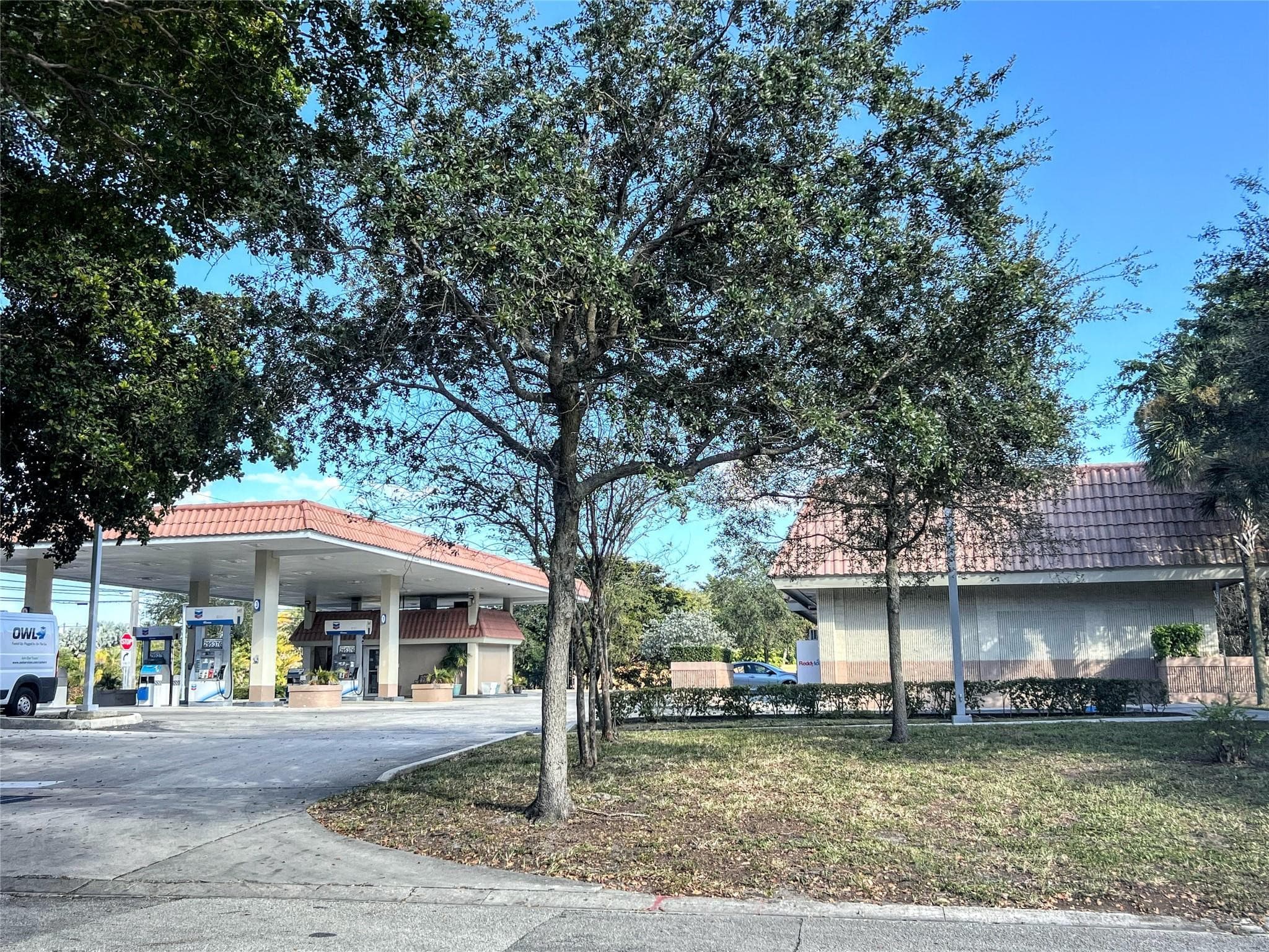 Residence in Coral Springs — photo 3 of 28