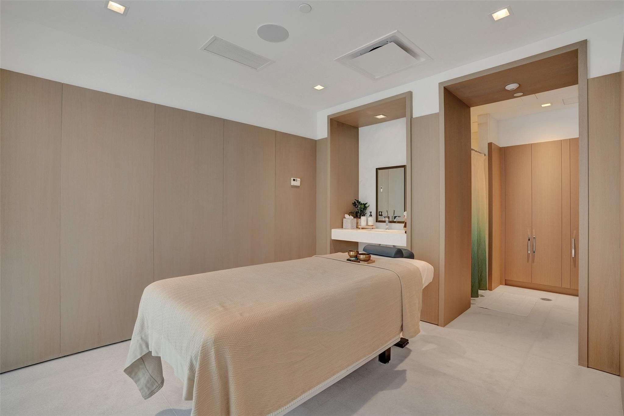 700 NE 26th Terrace 4702, Miami, FL 33137 — photo 36 of 44