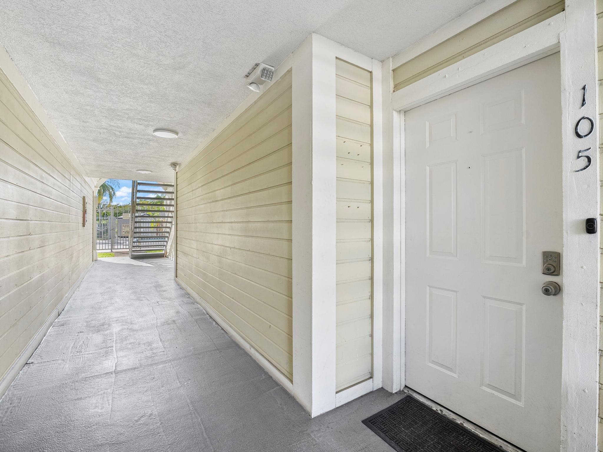 Condominium in Miami — photo 1 of 29