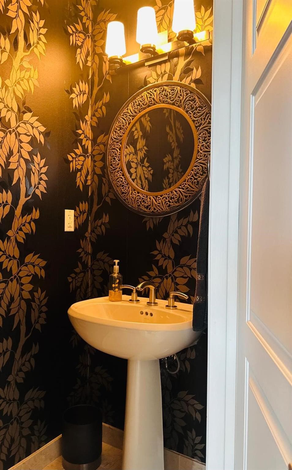 3333 NE 32nd Avenue 1204, Fort Lauderdale, FL 33308 — photo 15 of 50
