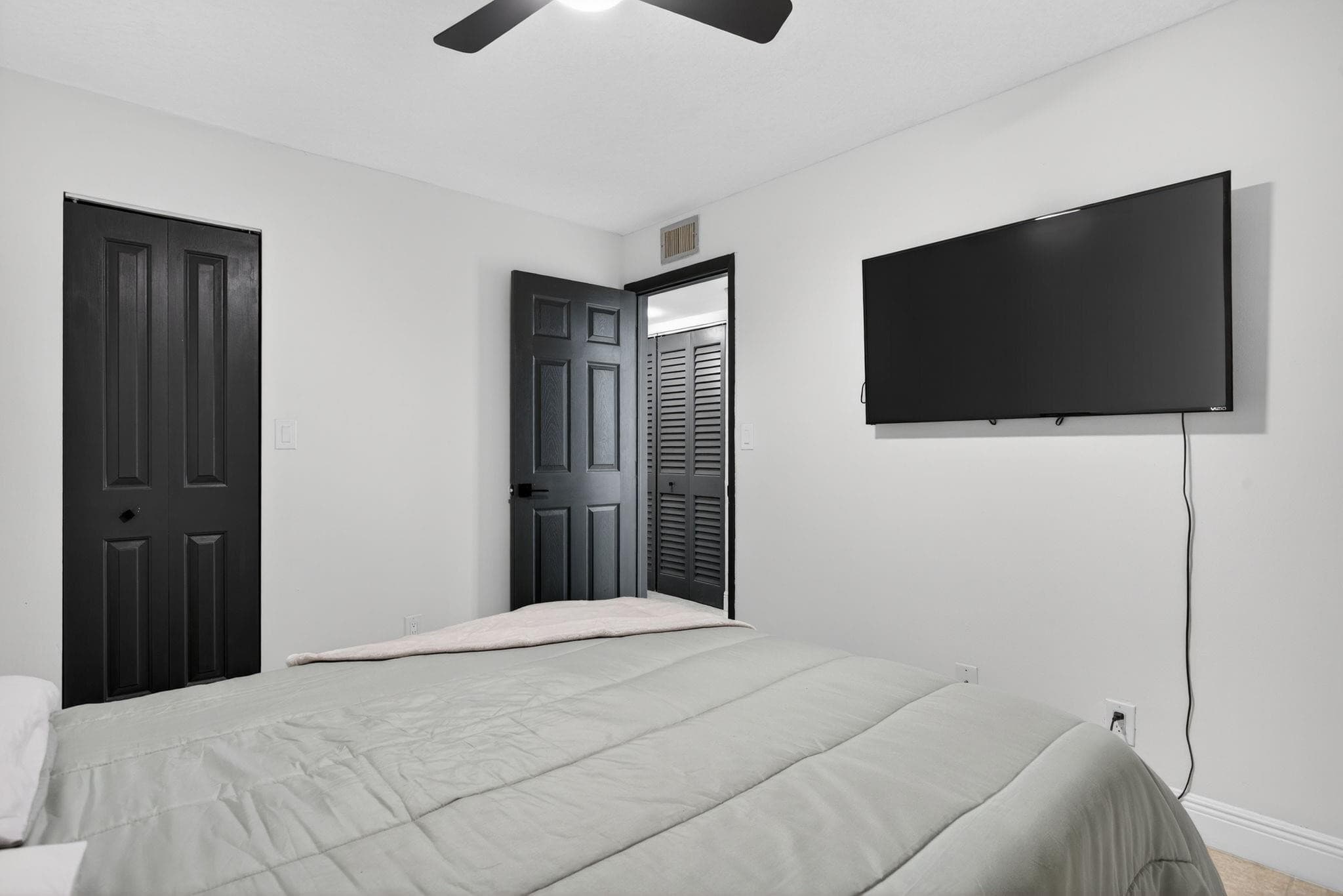 6301 N University Drive 319, Tamarac, FL 33321 — photo 21 of 32