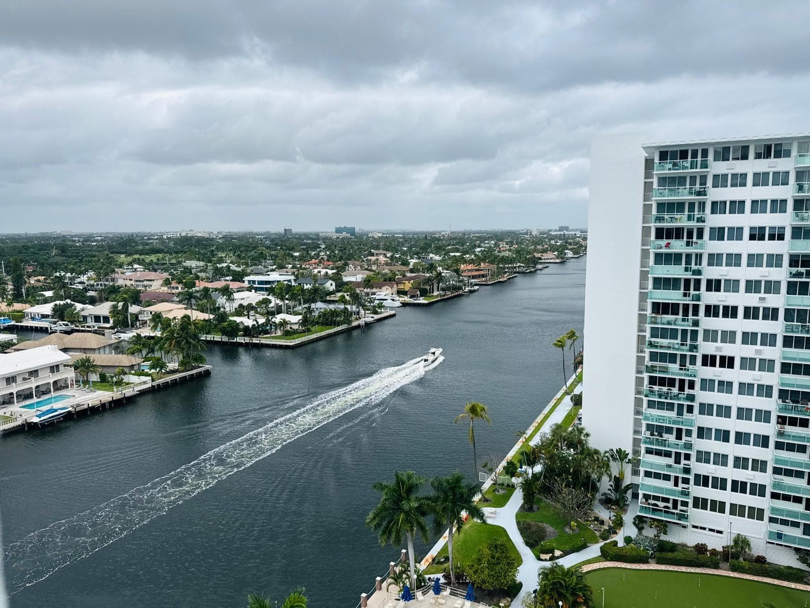 3333 NE 32nd Avenue 1204, Fort Lauderdale, FL 33308 — photo 29 of 50