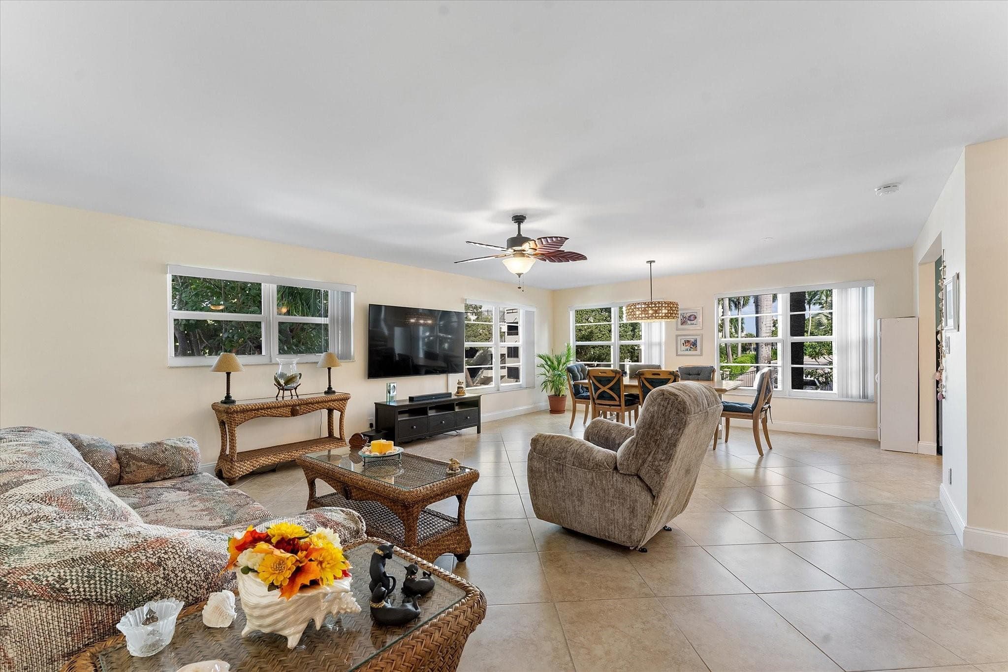 2870 NE 14th Street Causeway 208c, Pompano Beach, FL 33062 — photo 3 of 25