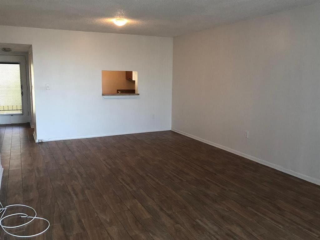 1800 SW 81st Avenue 1304, North Lauderdale, FL 33068 — photo 2 of 9