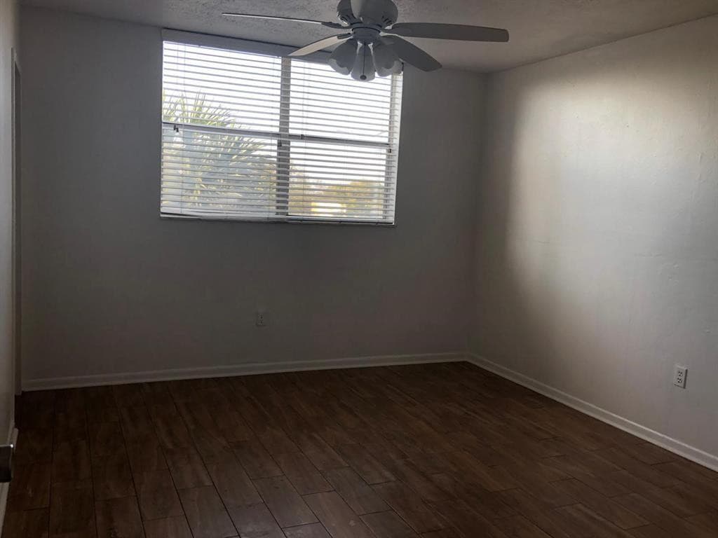 1800 SW 81st Avenue 1304, North Lauderdale, FL 33068 — photo 4 of 9