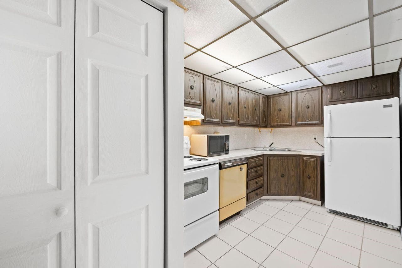 3101 Oakland Shores Drive H108, Oakland Park, FL 33309 — photo 6 of 25