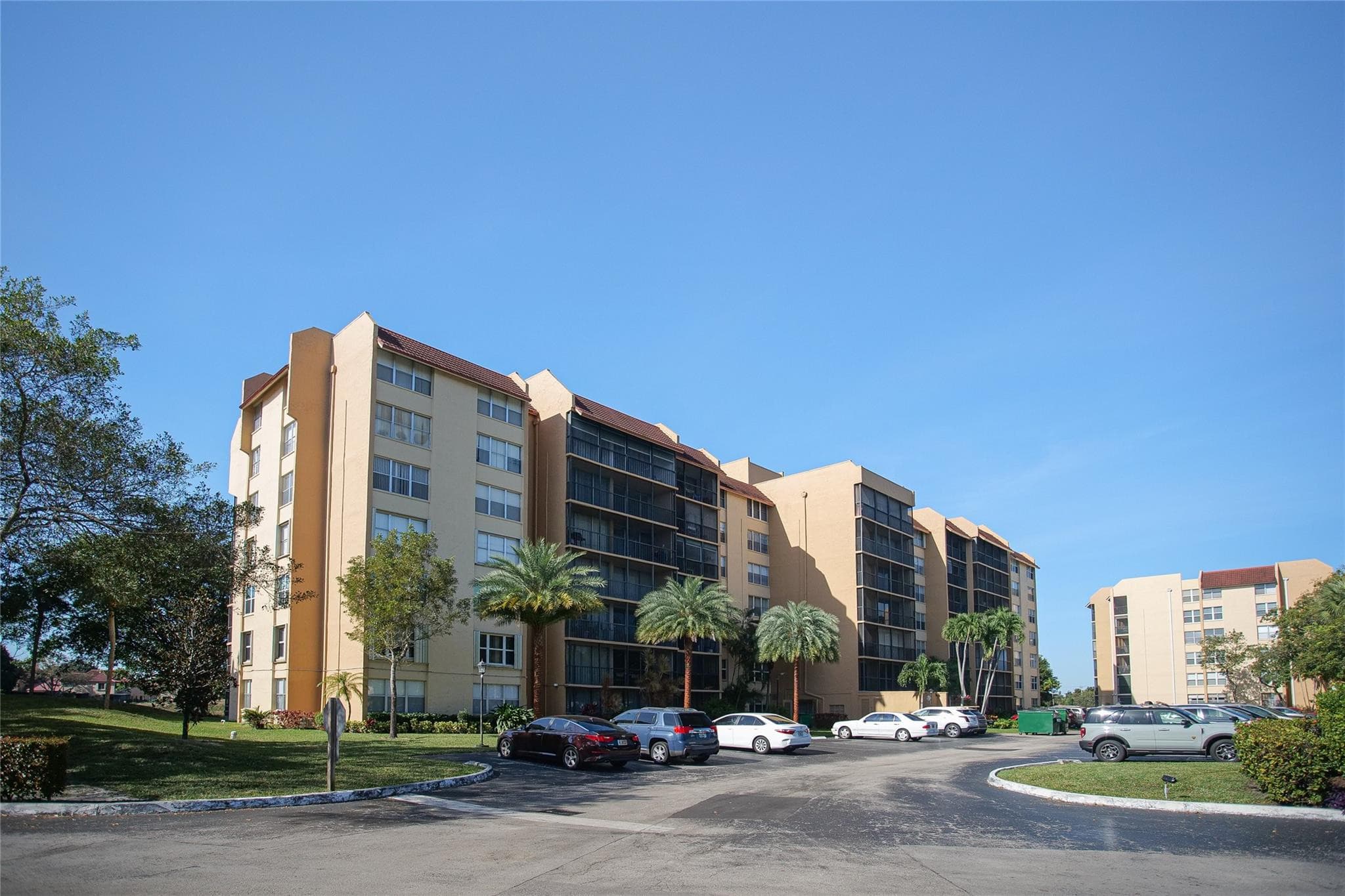 3821 Environ Boulevard 603, Lauderhill, FL 33319 — photo 46 of 60