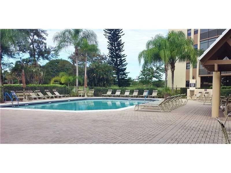 3821 Environ Boulevard 603, Lauderhill, FL 33319 — photo 56 of 60