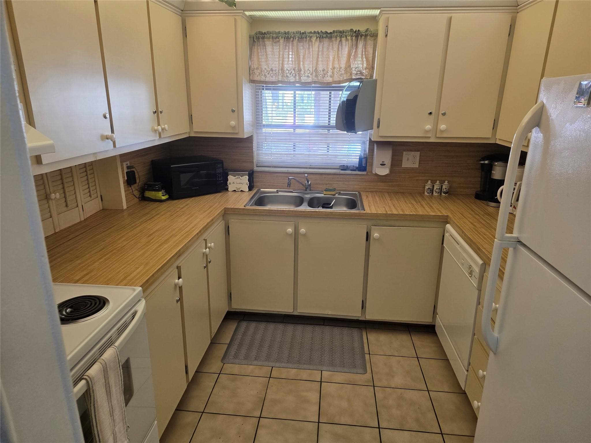 259 S Cypress Road 509, Pompano Beach, FL 33060 — photo 23 of 29