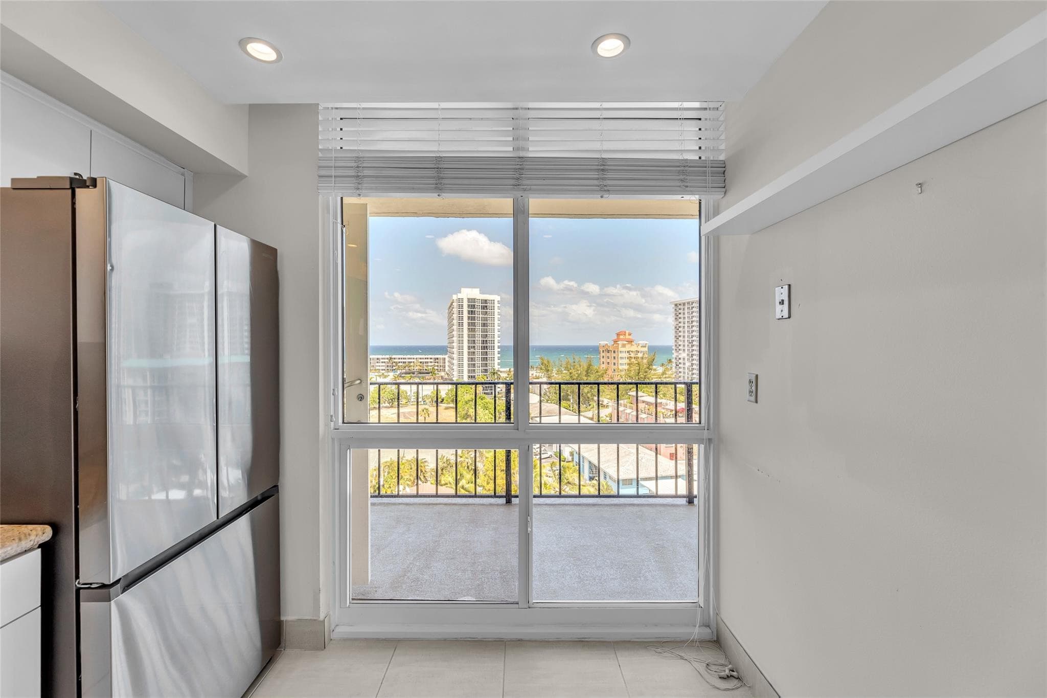 521 N Riverside Drive 1004, Pompano Beach, FL 33062 — photo 32 of 64