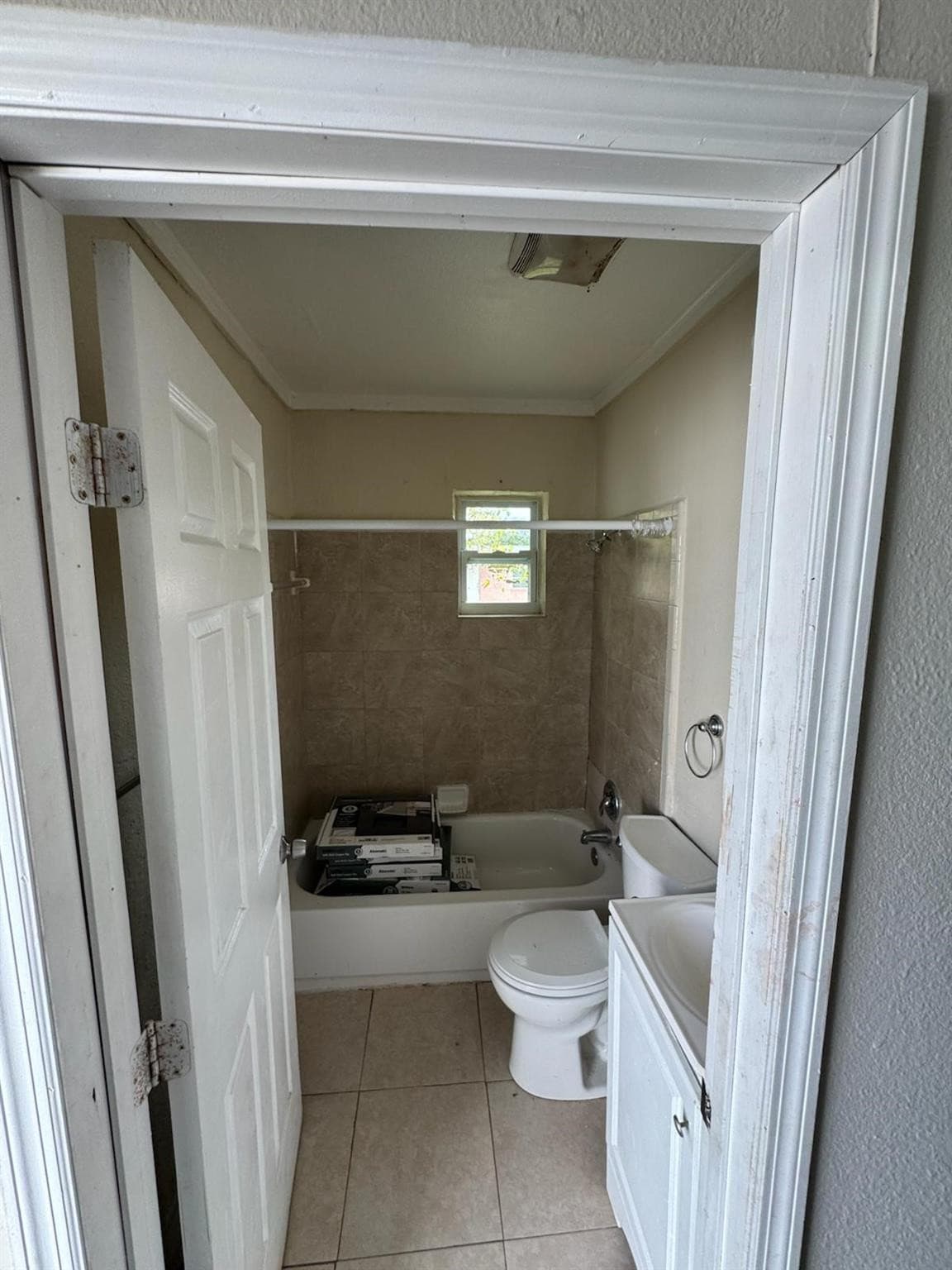 812 N 17th Street, Fort Pierce, FL 34950 — photo 8 of 9