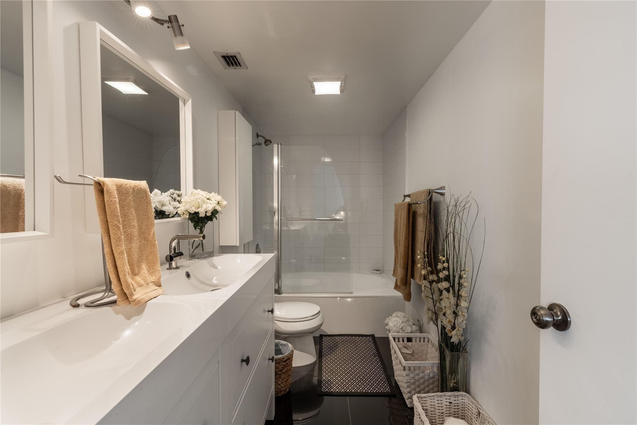 2206 S Cypress Bend Drive 803, Pompano Beach, FL 33069 — photo 16 of 41
