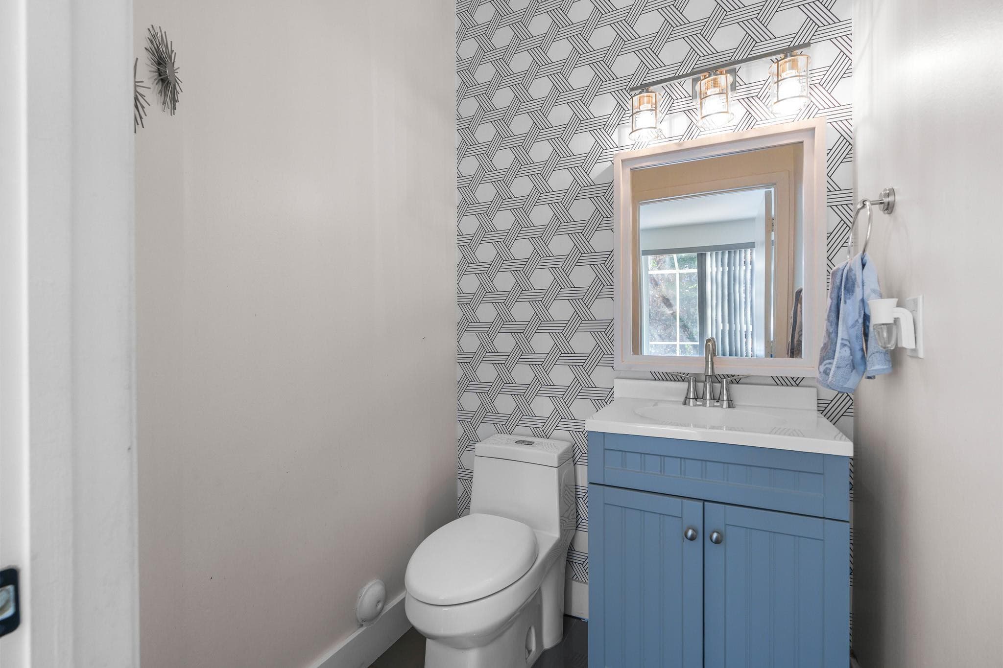 527 NW 87th Lane, Coral Springs, FL 33071 — photo 15 of 38