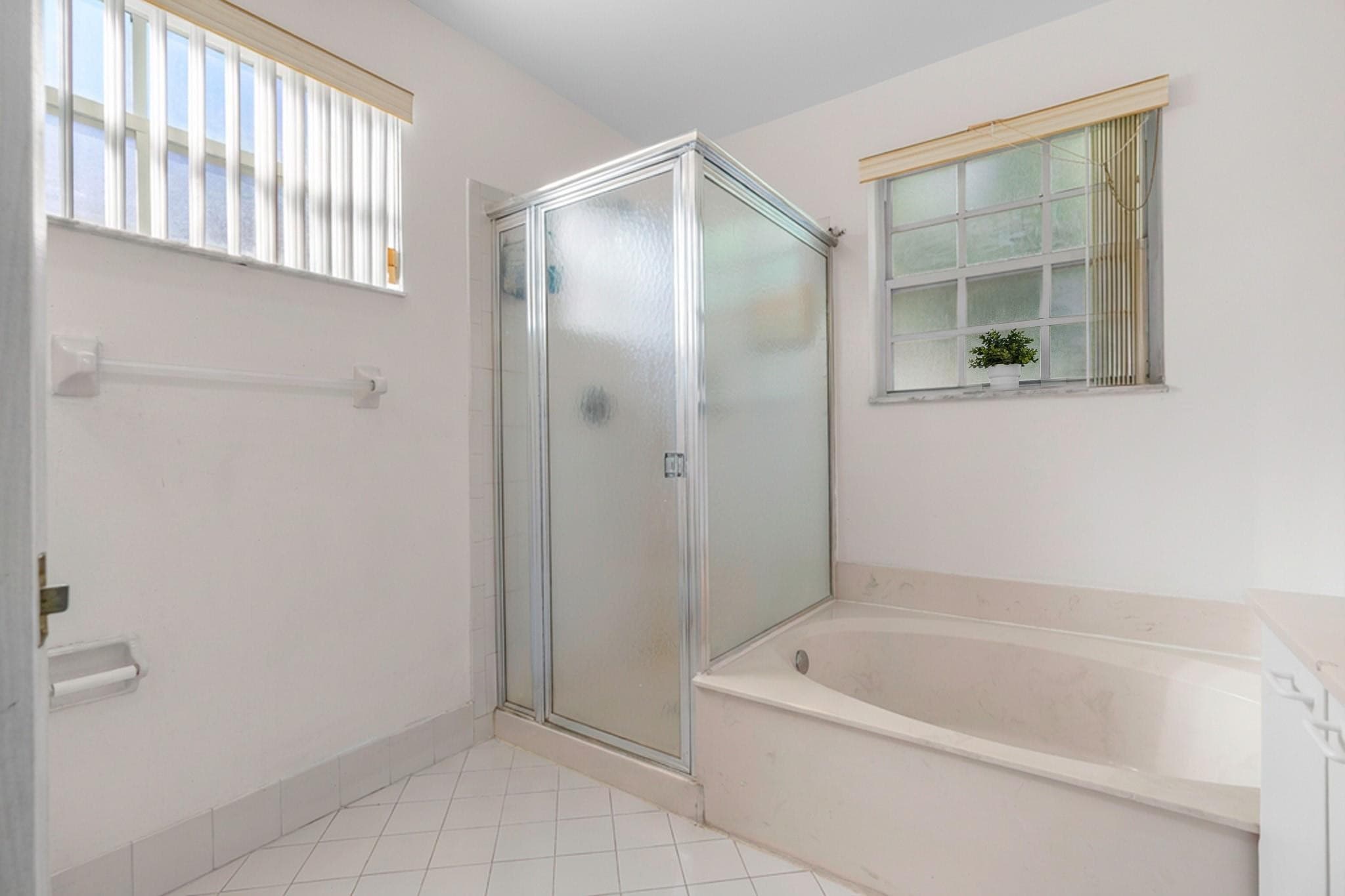 527 NW 87th Lane, Coral Springs, FL 33071 — photo 35 of 38