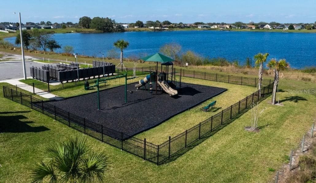 4450 Rapallo Avenue, FL 33884 — photo 17 of 19