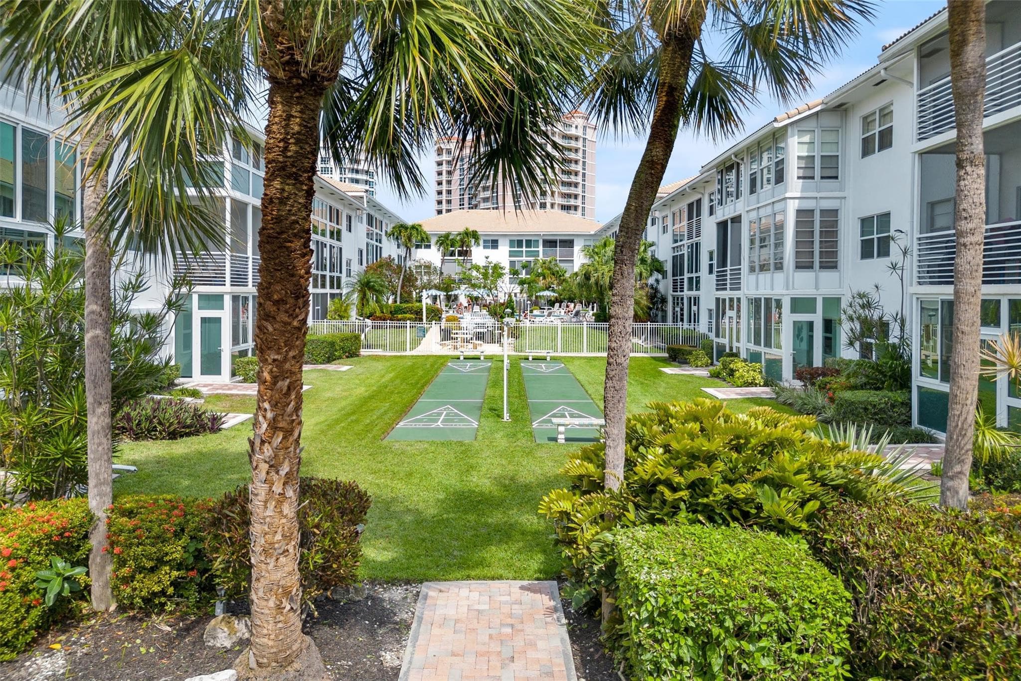 1461 S Ocean Boulevard 226, Lauderdale-By-The-Sea, FL 33062 — photo 35 of 65