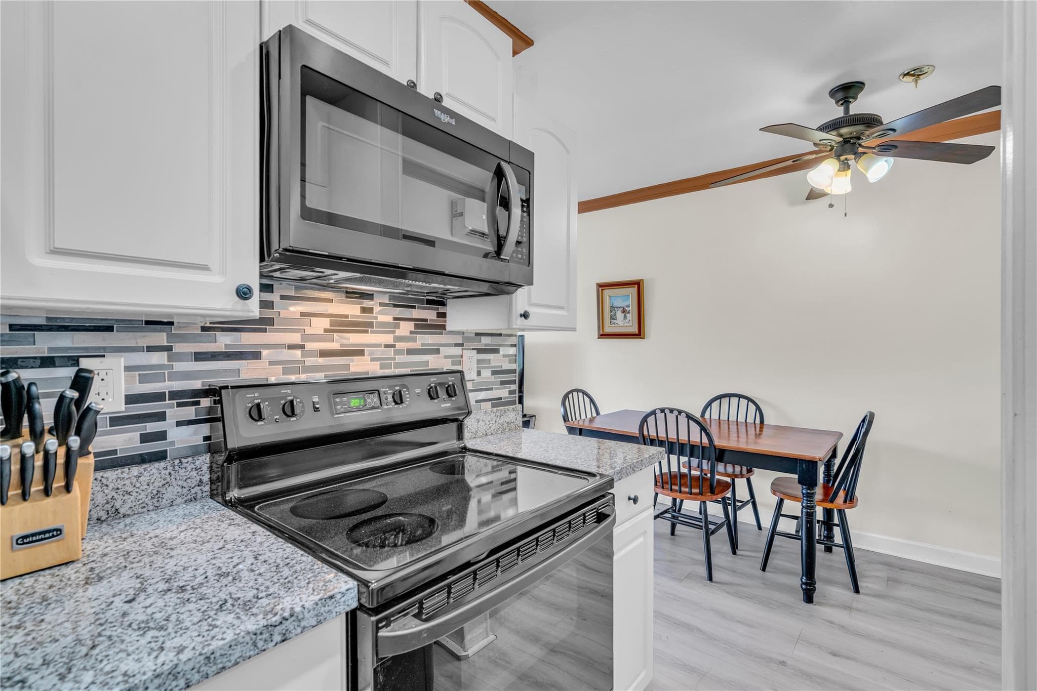 1050 SW 11th Street 1L, Hallandale Beach, FL 33009 — photo 5 of 10