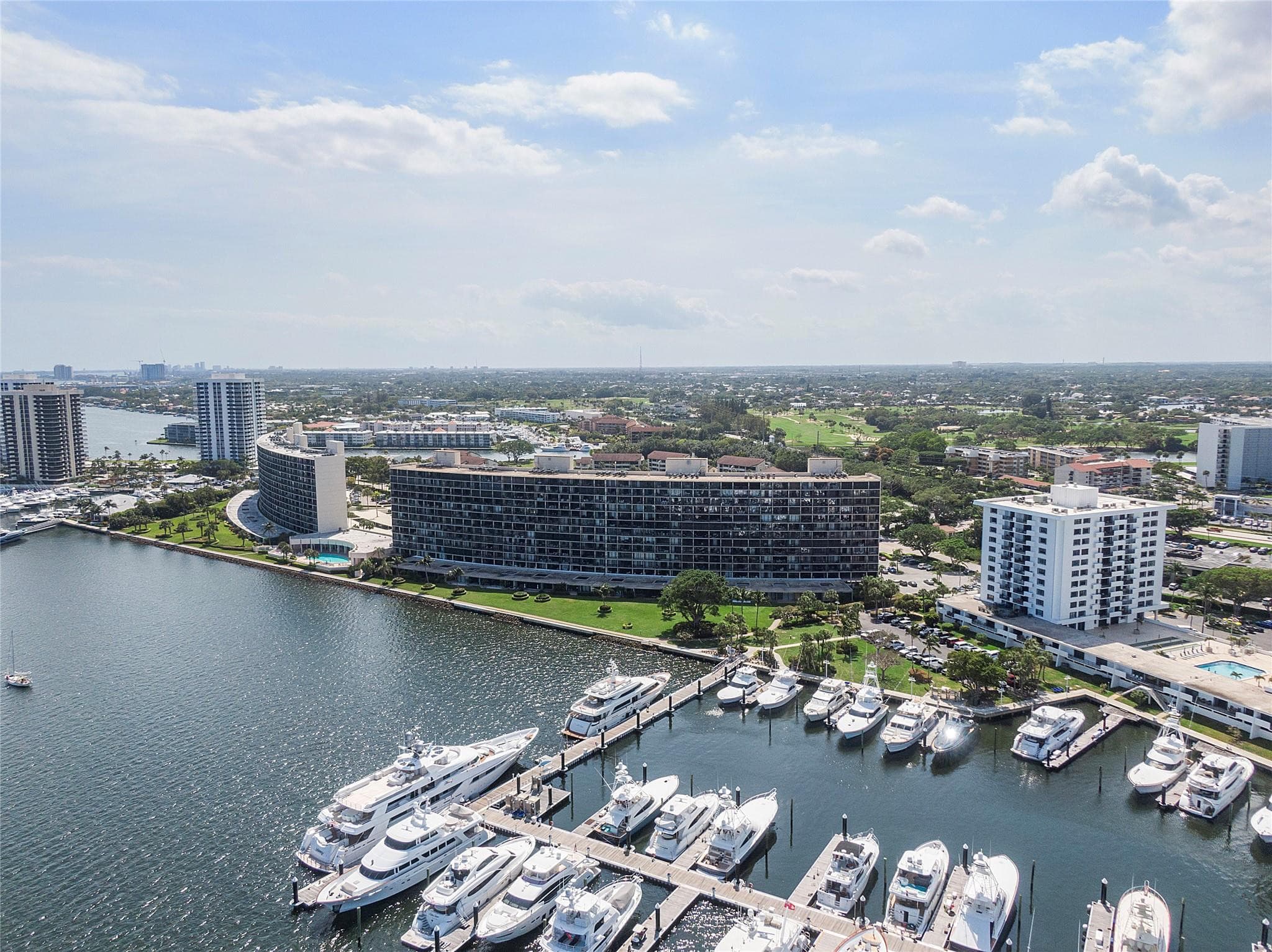 136 Lakeshore Drive T10, North Palm Beach, FL 33408 — photo 4 of 39