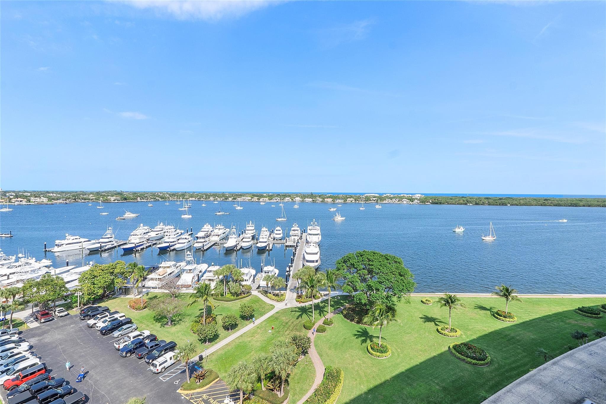 136 Lakeshore Drive T10, North Palm Beach, FL 33408 — photo 31 of 39