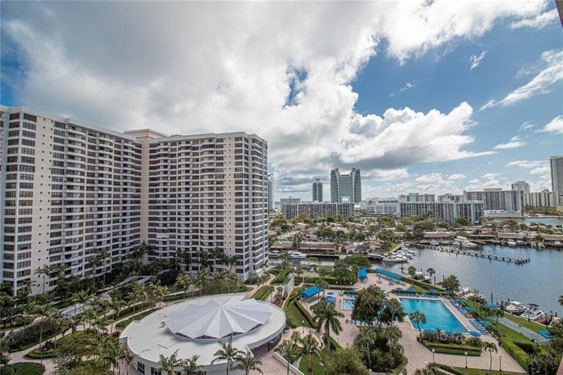 500 Three Islands Boulevard L15, Hallandale Beach, FL 33009 — photo 29 of 40
