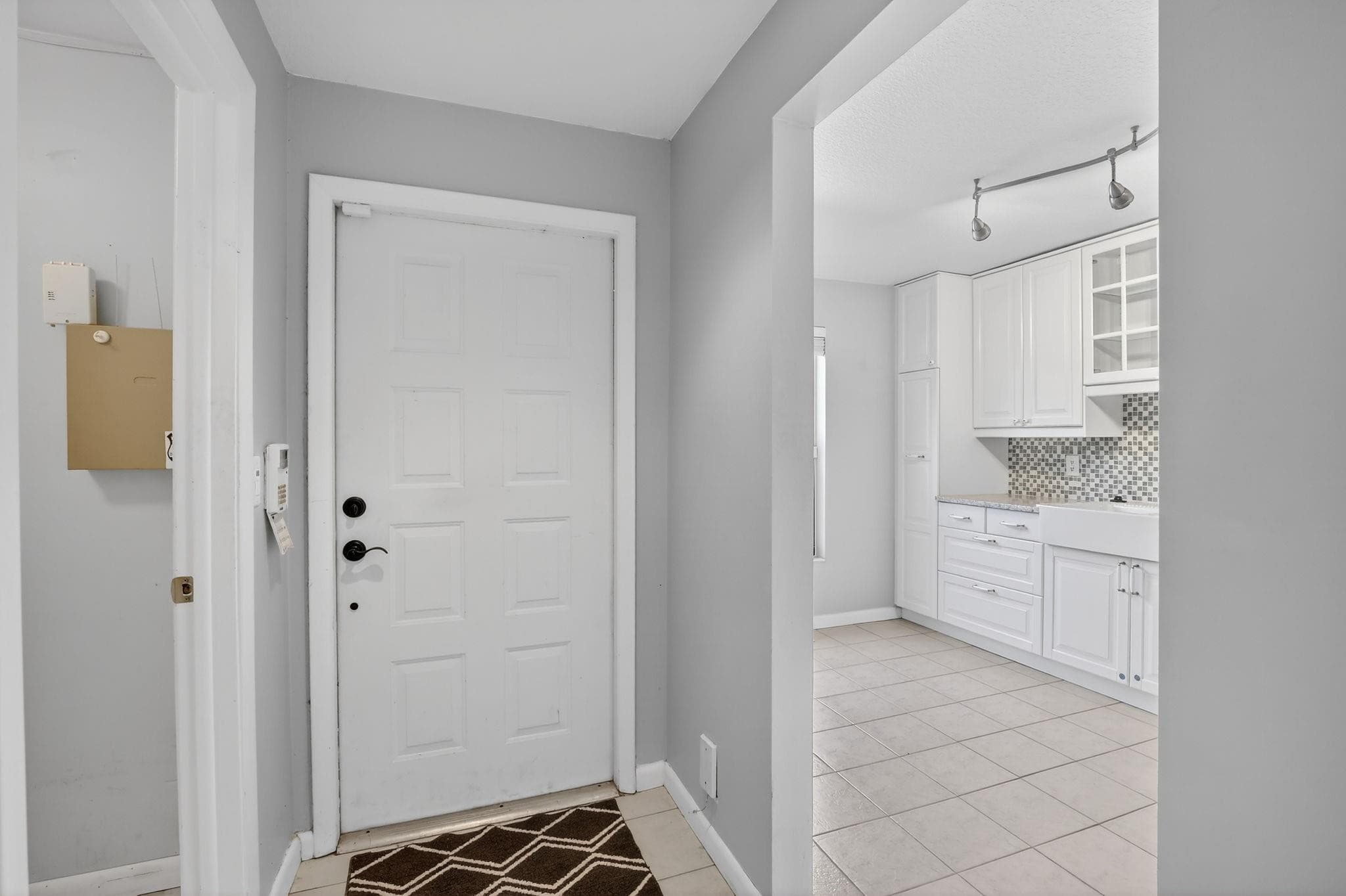 1261 NW 99th Terrace 47, Pembroke Pines, FL 33024 — photo 5 of 38