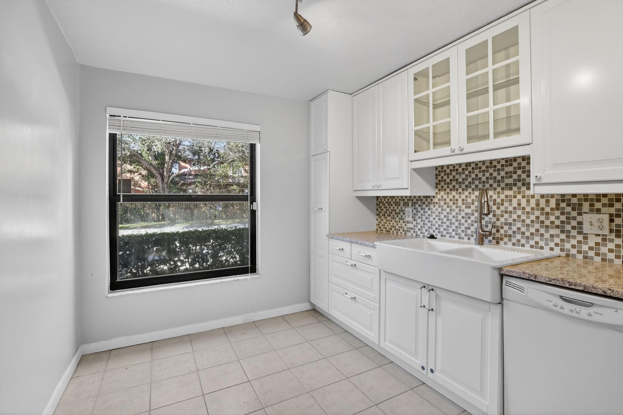 1261 NW 99th Terrace 47, Pembroke Pines, FL 33024 — photo 7 of 38