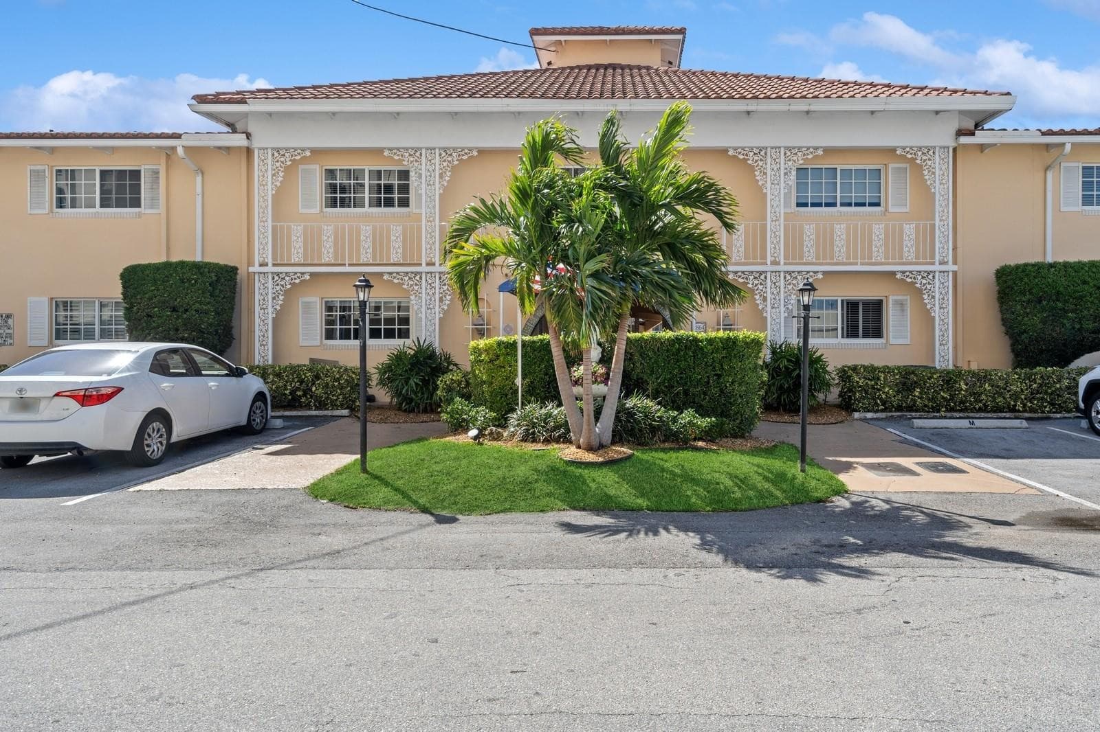 2864 NE 33rd Court 202, Fort Lauderdale, FL 33306 — photo 30 of 31
